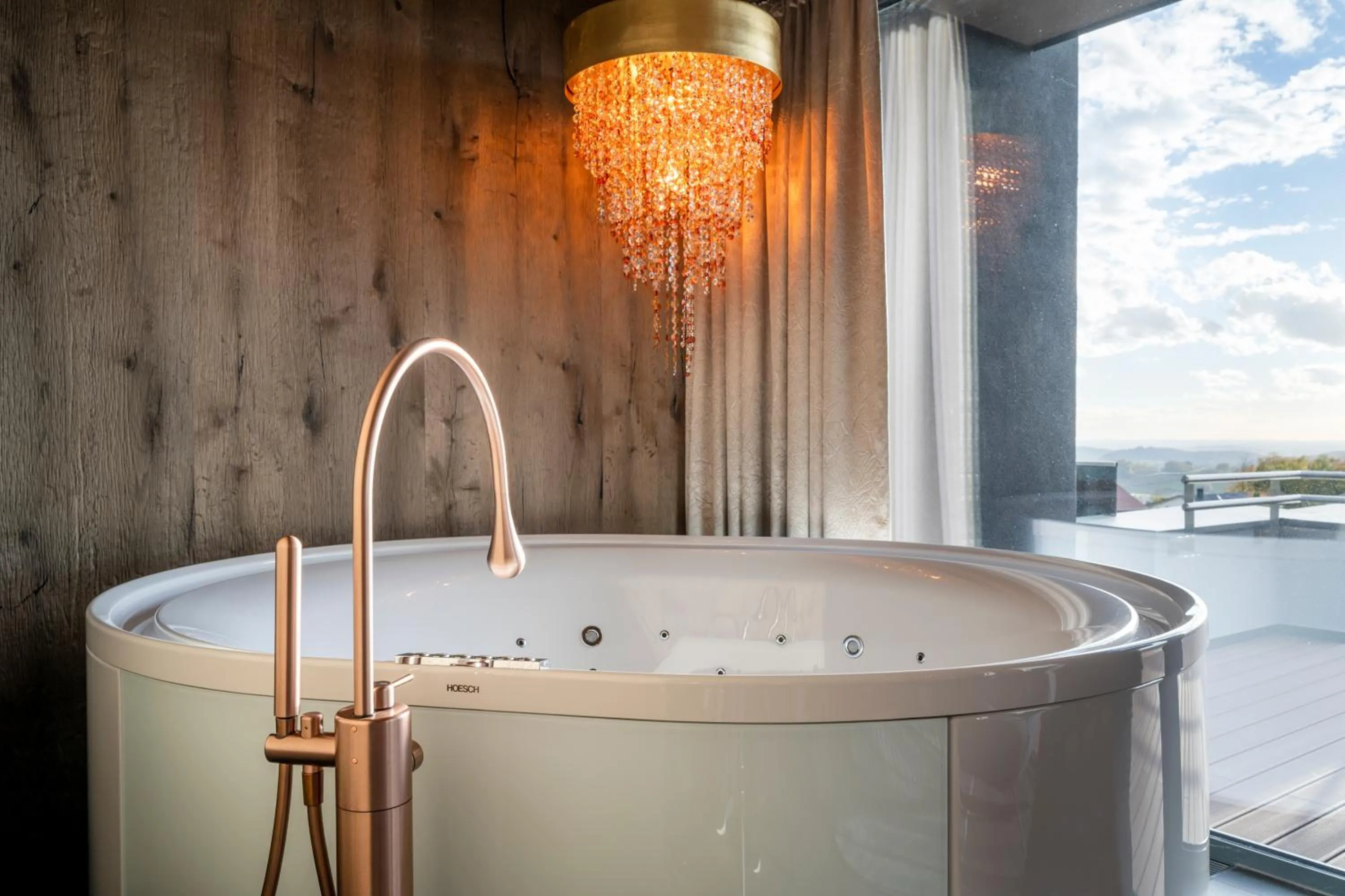 Hot Tub in Hüttenhof - Wellnesshotel & Luxus-Bergchalets - Adults only