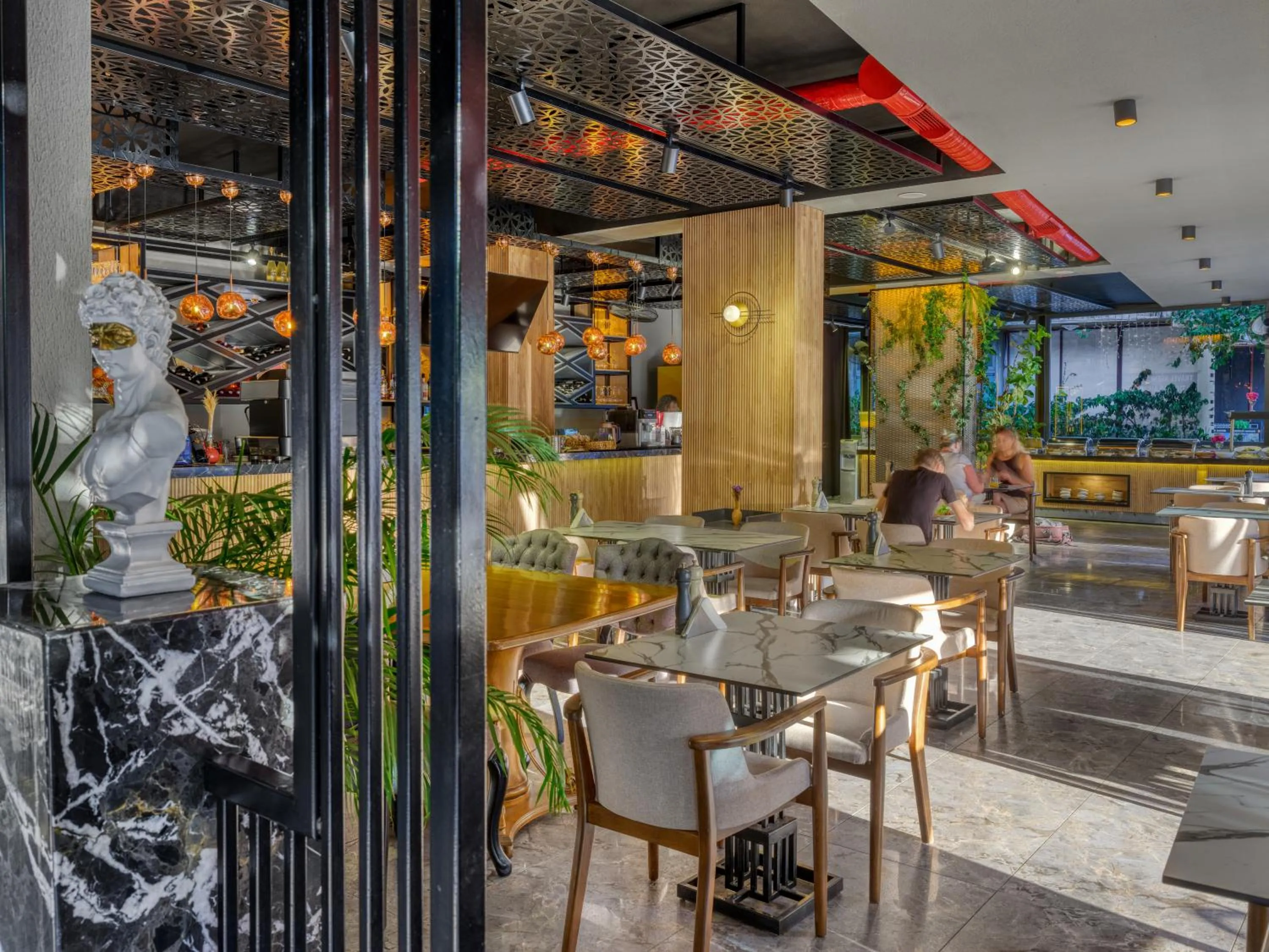 Restaurant/places to eat in Aria Riva Apart Hotel