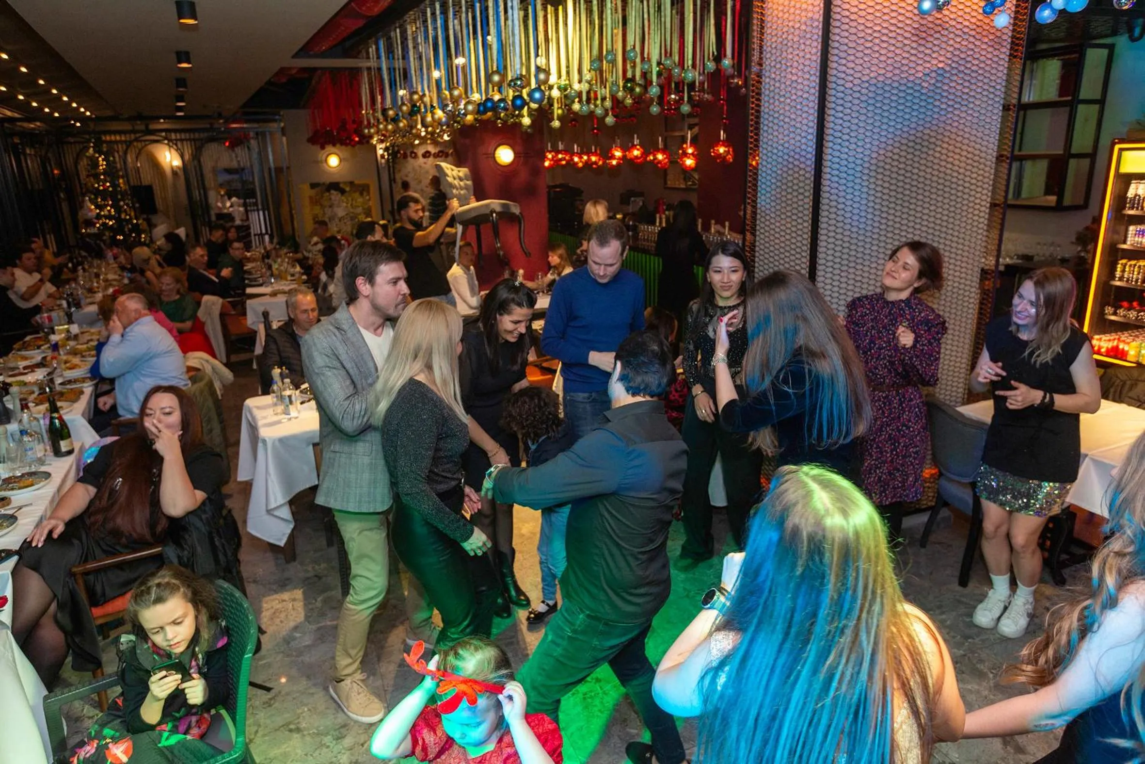 Entertainment in Aria Riva Apart Hotel