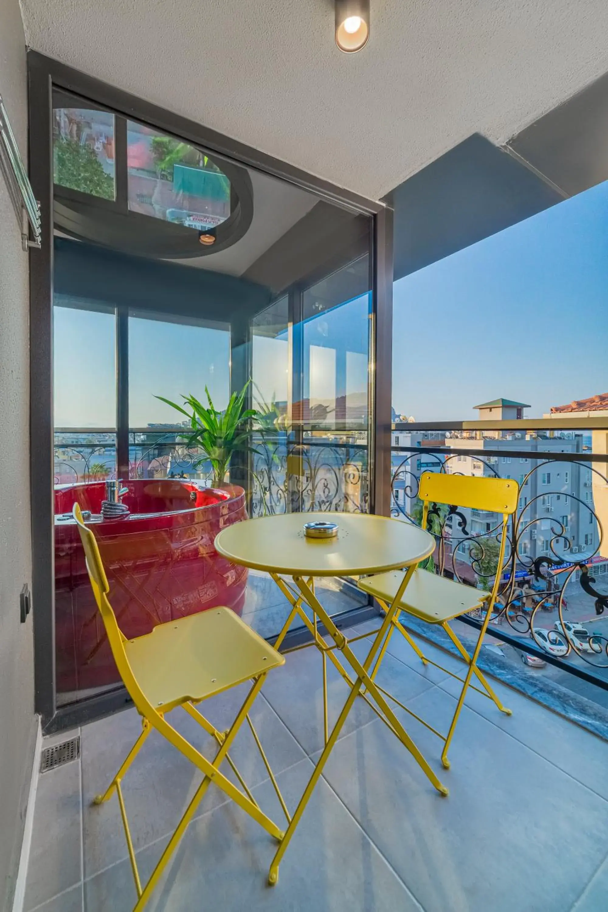 Inner courtyard view in Aria Riva Apart Hotel Inner courtyard view in Aria Riva Apart Hotel