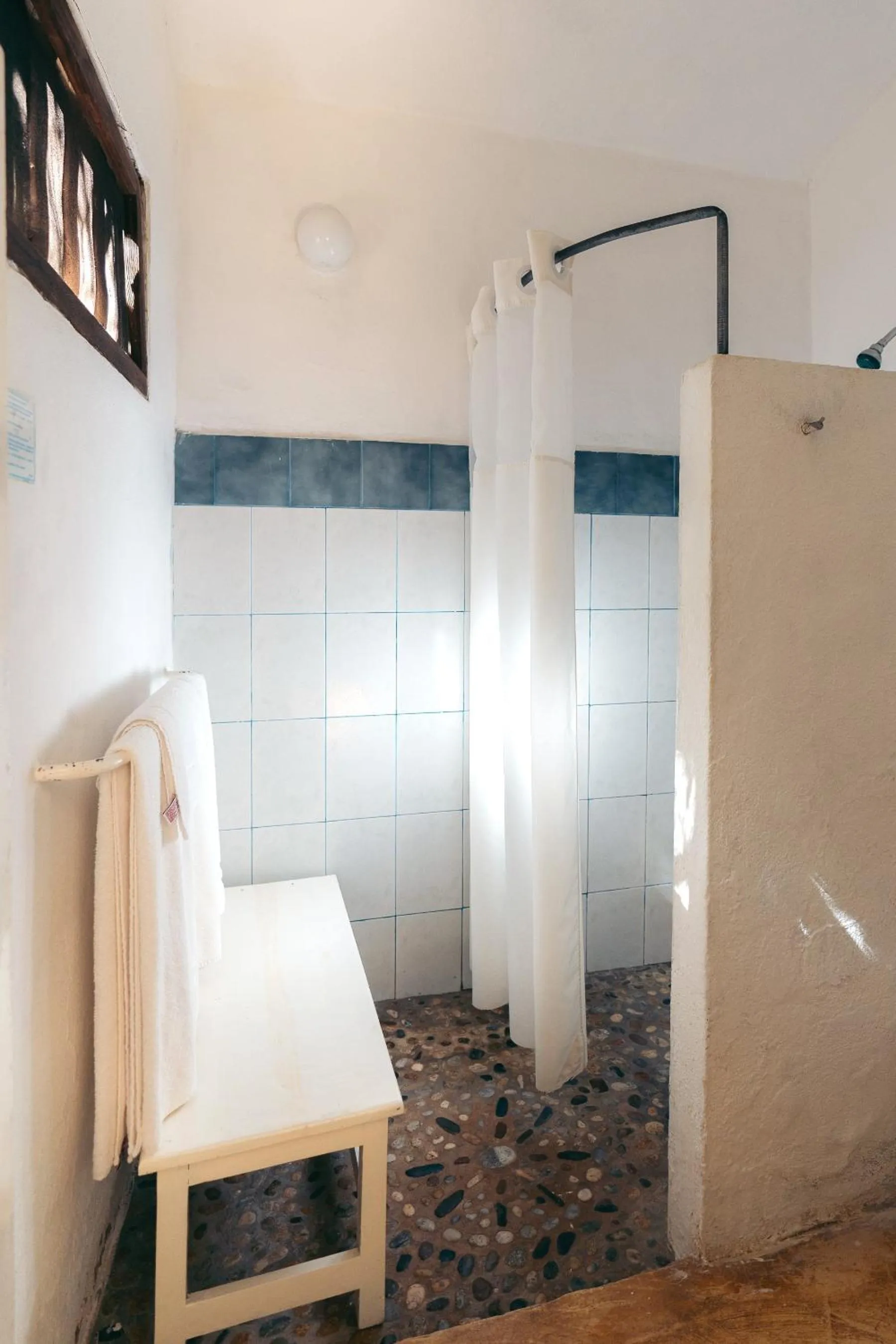 Junto al Rio Bungalows & Suites