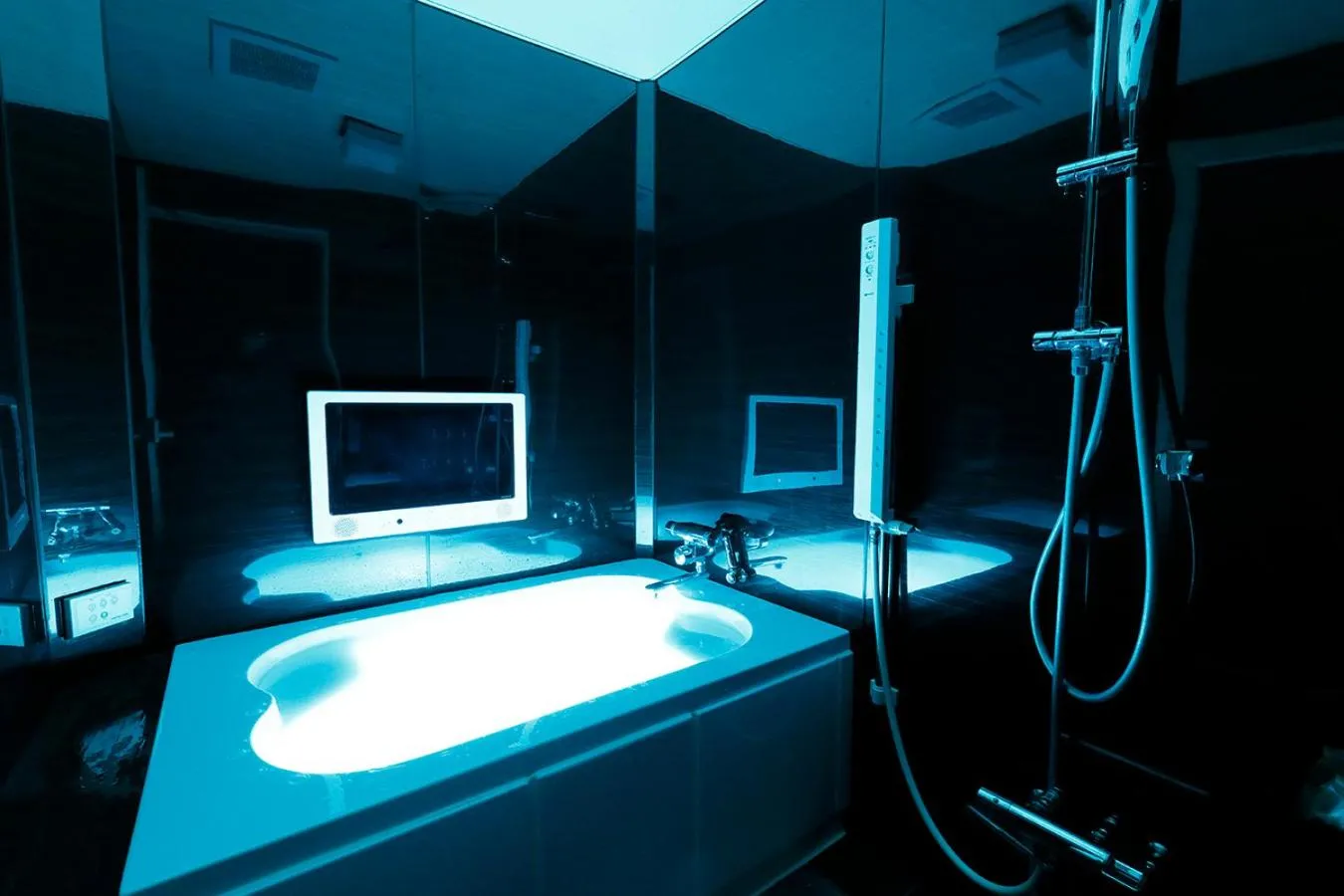 Bathroom in 555MOTEL SHONAN
