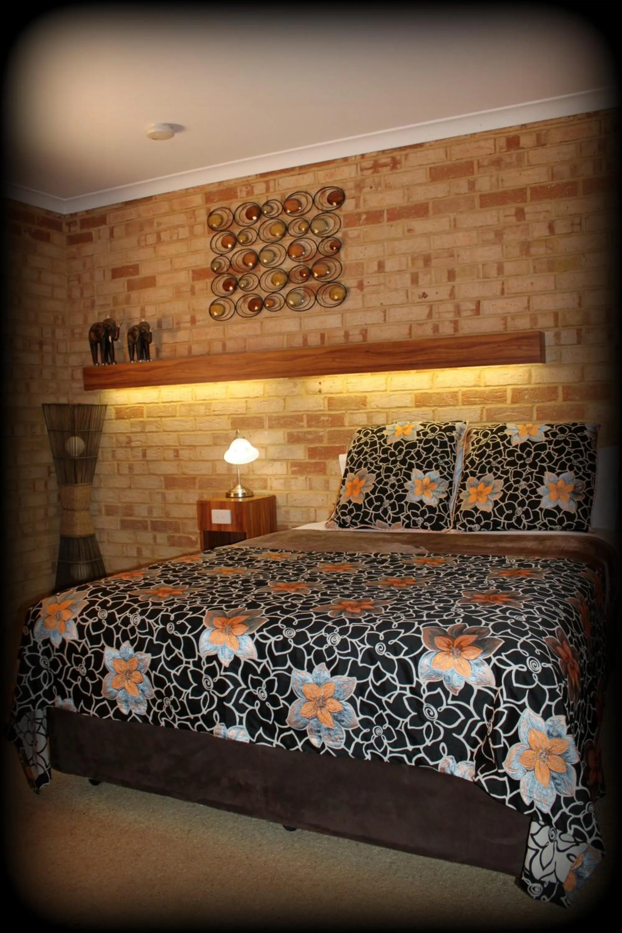 Bed in York's Boutique Motel