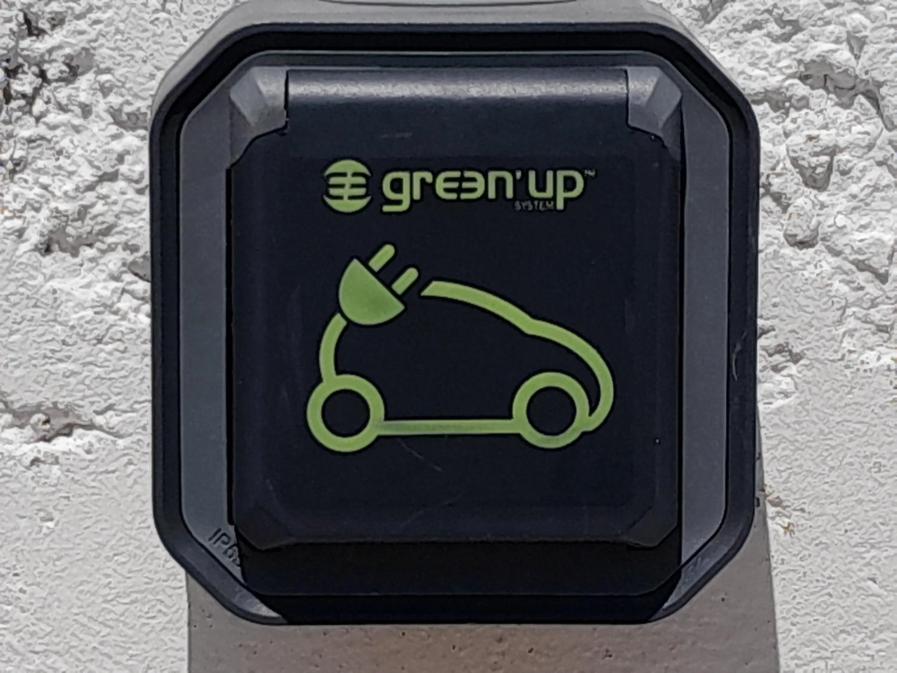 Property building in La Norélie