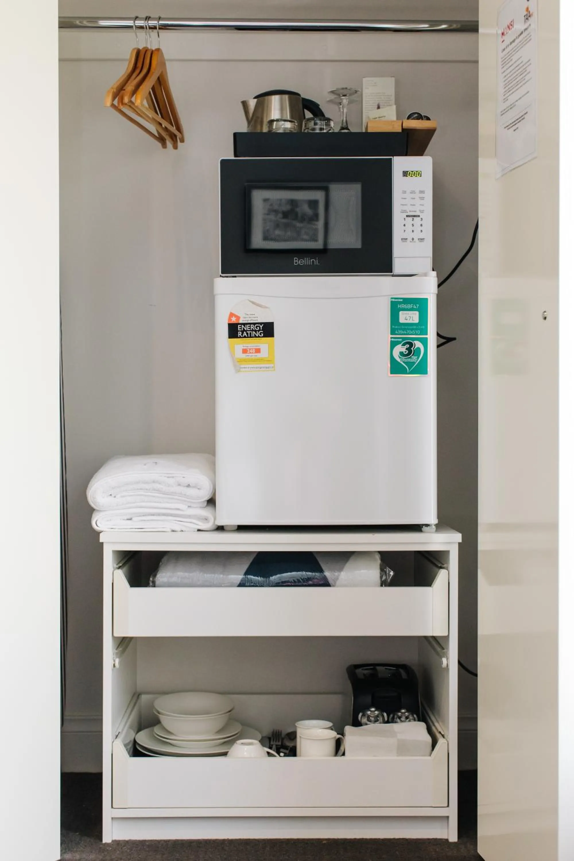 Coffee/tea facilities in Mansi on Raymond