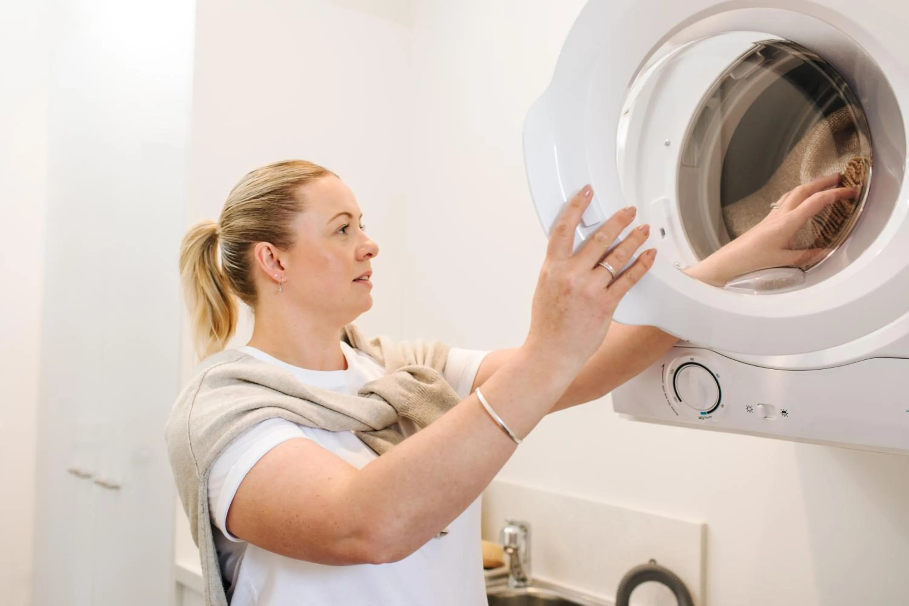 laundry in Mansi on Raymond