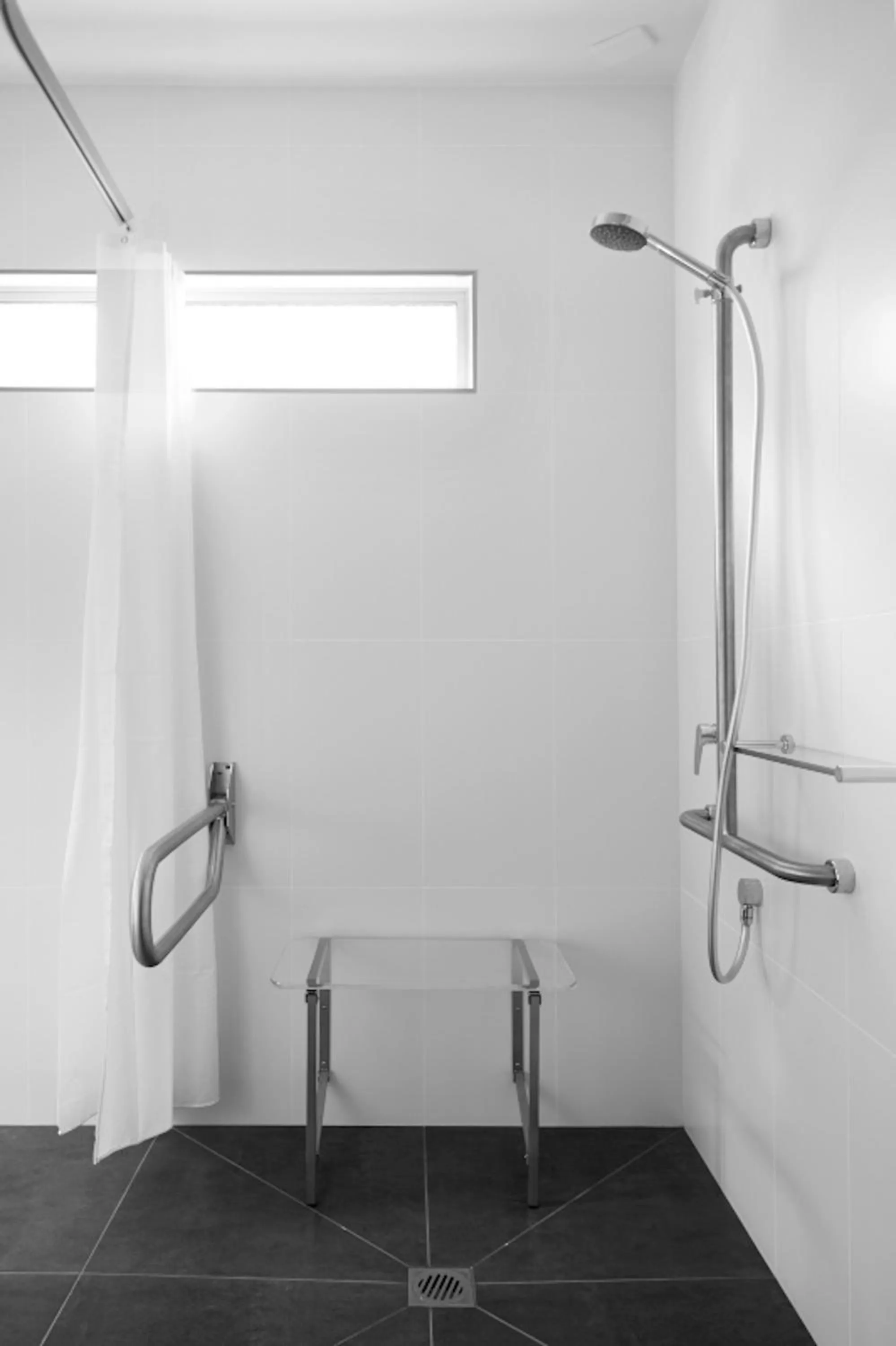 Bathroom in Mansi on Raymond