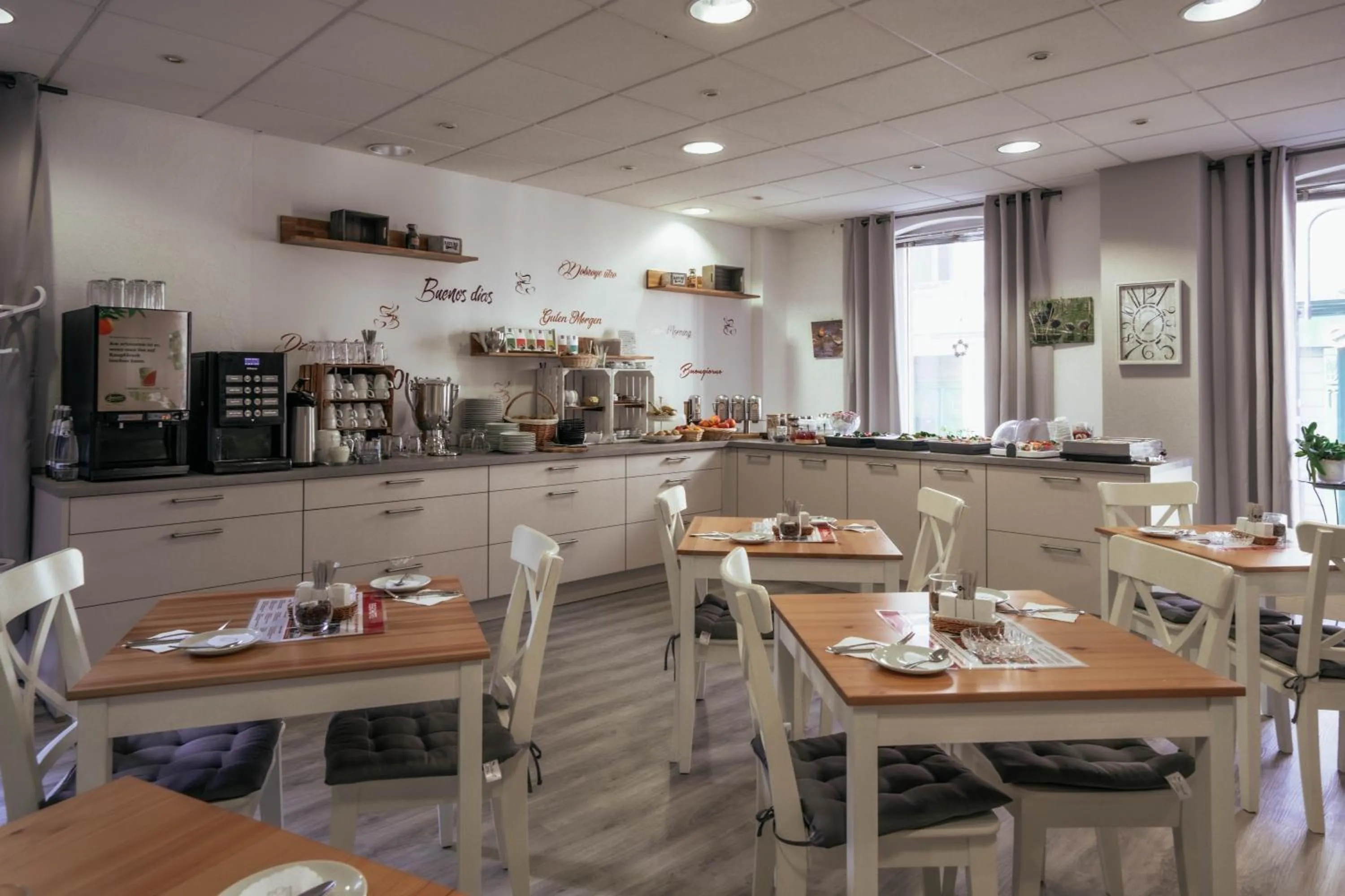 Breakfast in REGIOHOTEL Wolmirstedter Hof Wolmirstedt