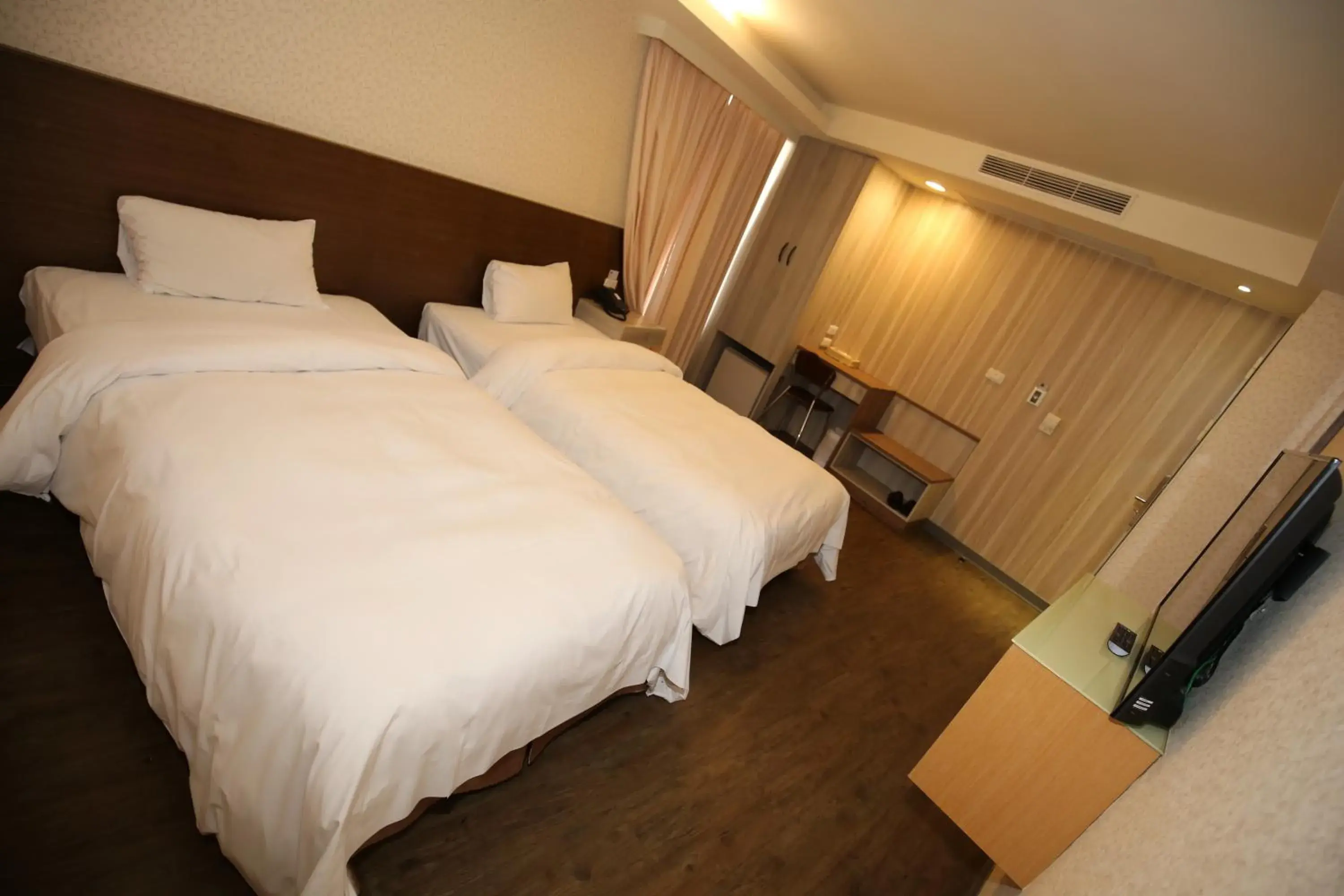 Superior Twin Room in Tai Shinu Hotel Superior Twin Room in Tai Shinu Hotel