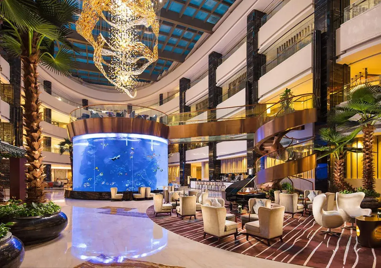 Property building in Hilton Foshan - Free Shuttle Bus to Canton Fair Property building in Hilton Foshan - Free Shuttle Bus to Canton Fair