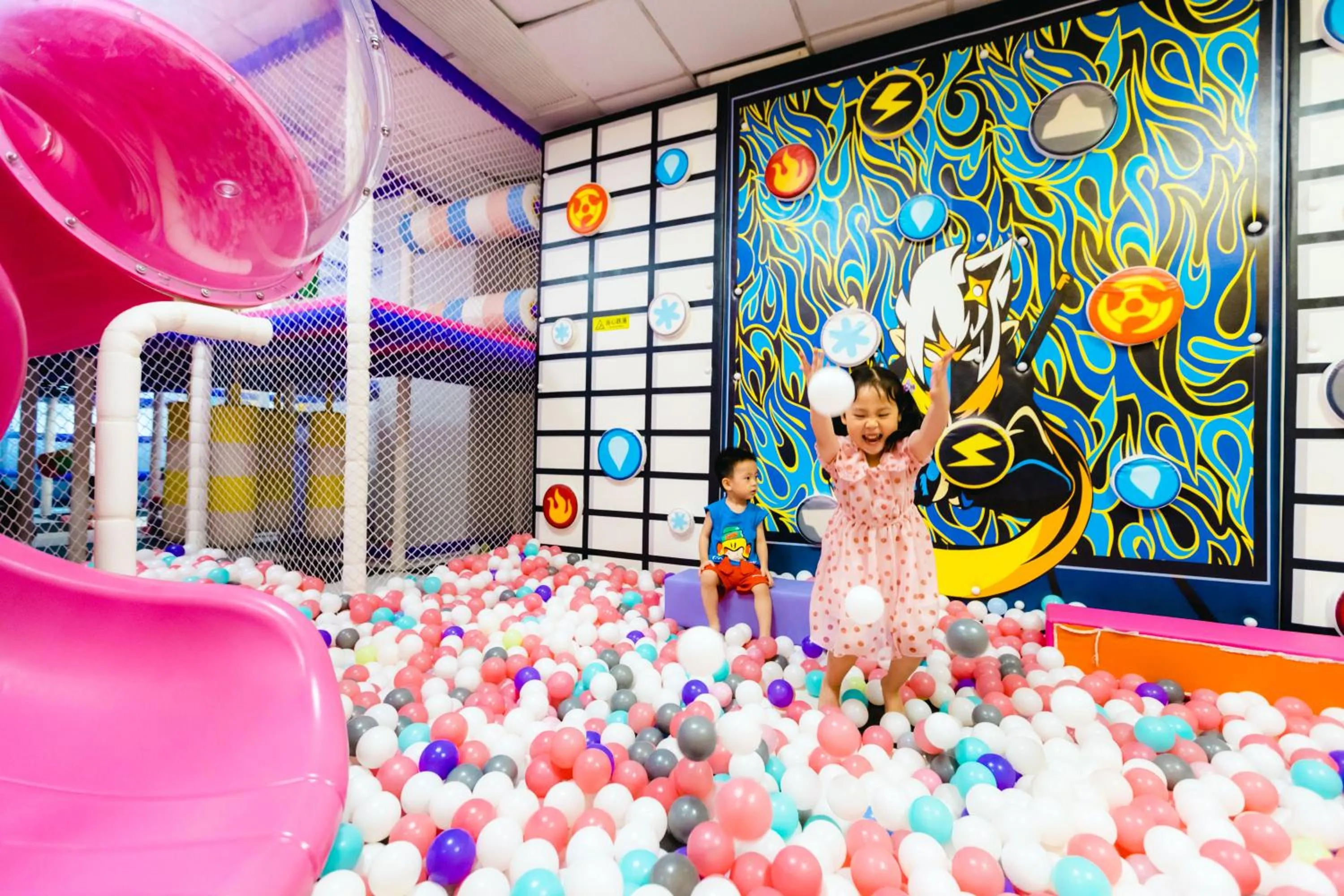 Children play ground in Hilton Foshan