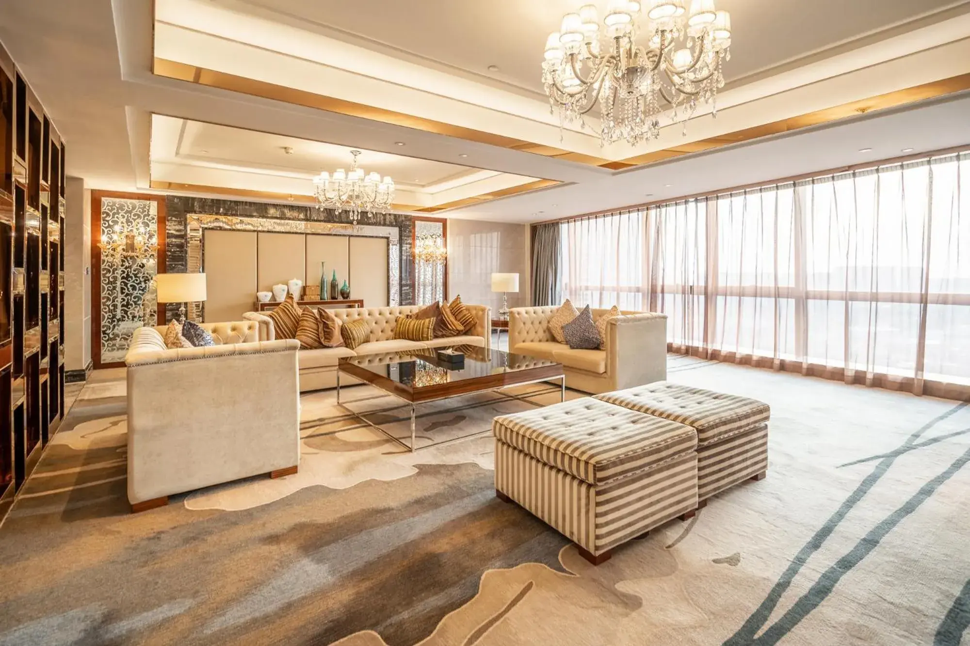 Living room in Hilton Foshan - Free Shuttle Bus to Canton Fair Living room in Hilton Foshan - Free Shuttle Bus to Canton Fair