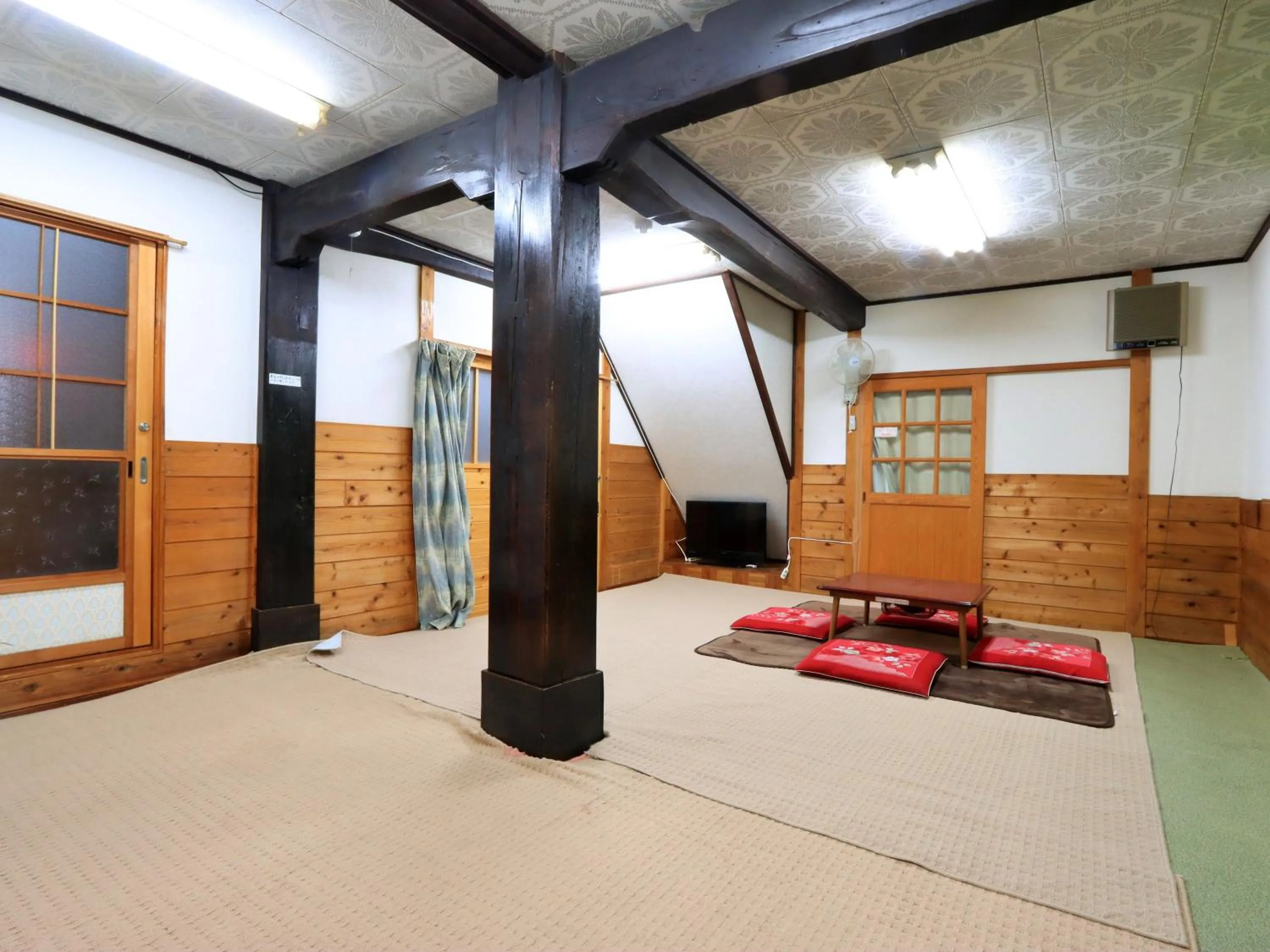 Hanasaku Onsen Yoshiyaso