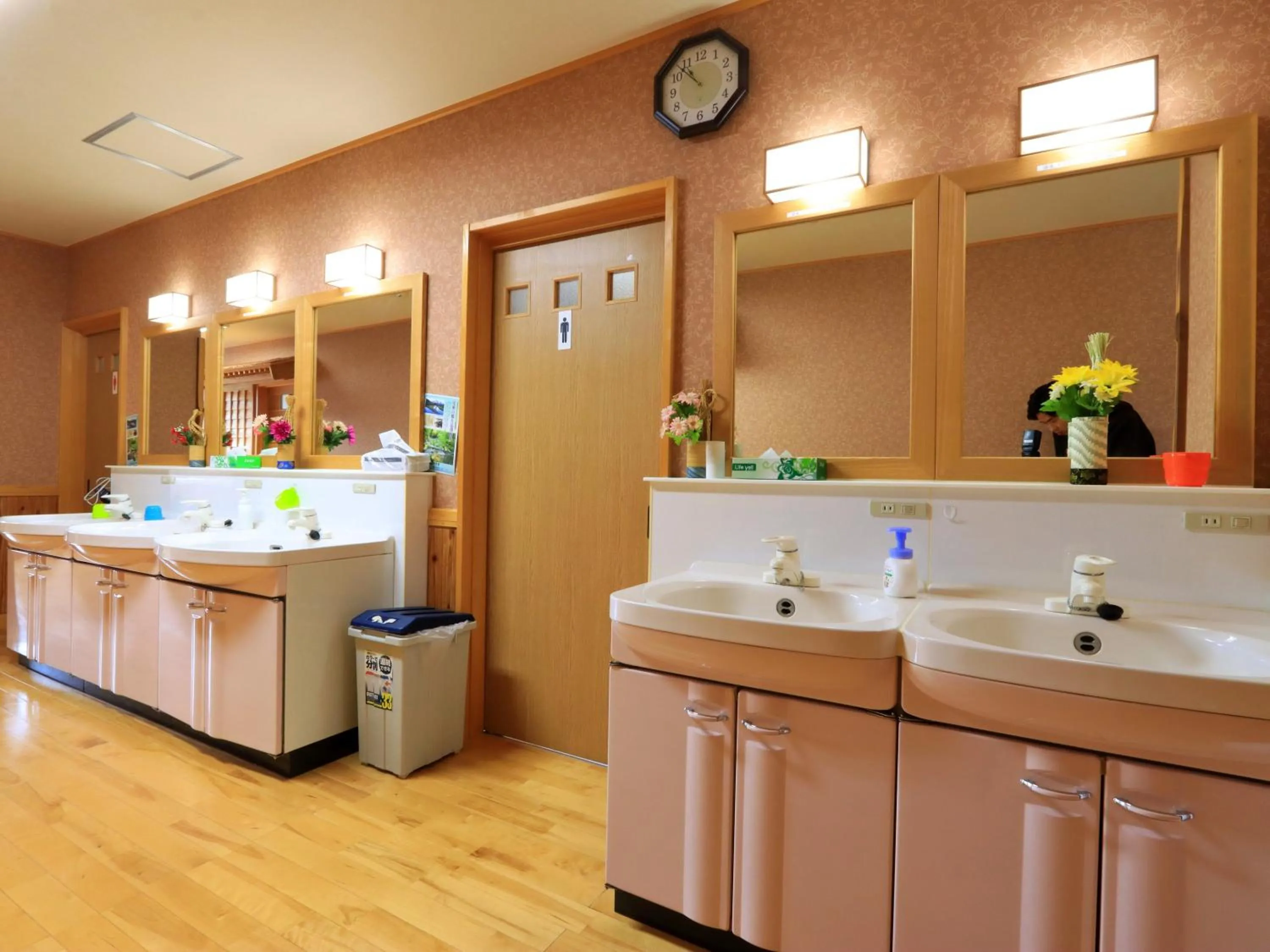 Hanasaku Onsen Yoshiyaso