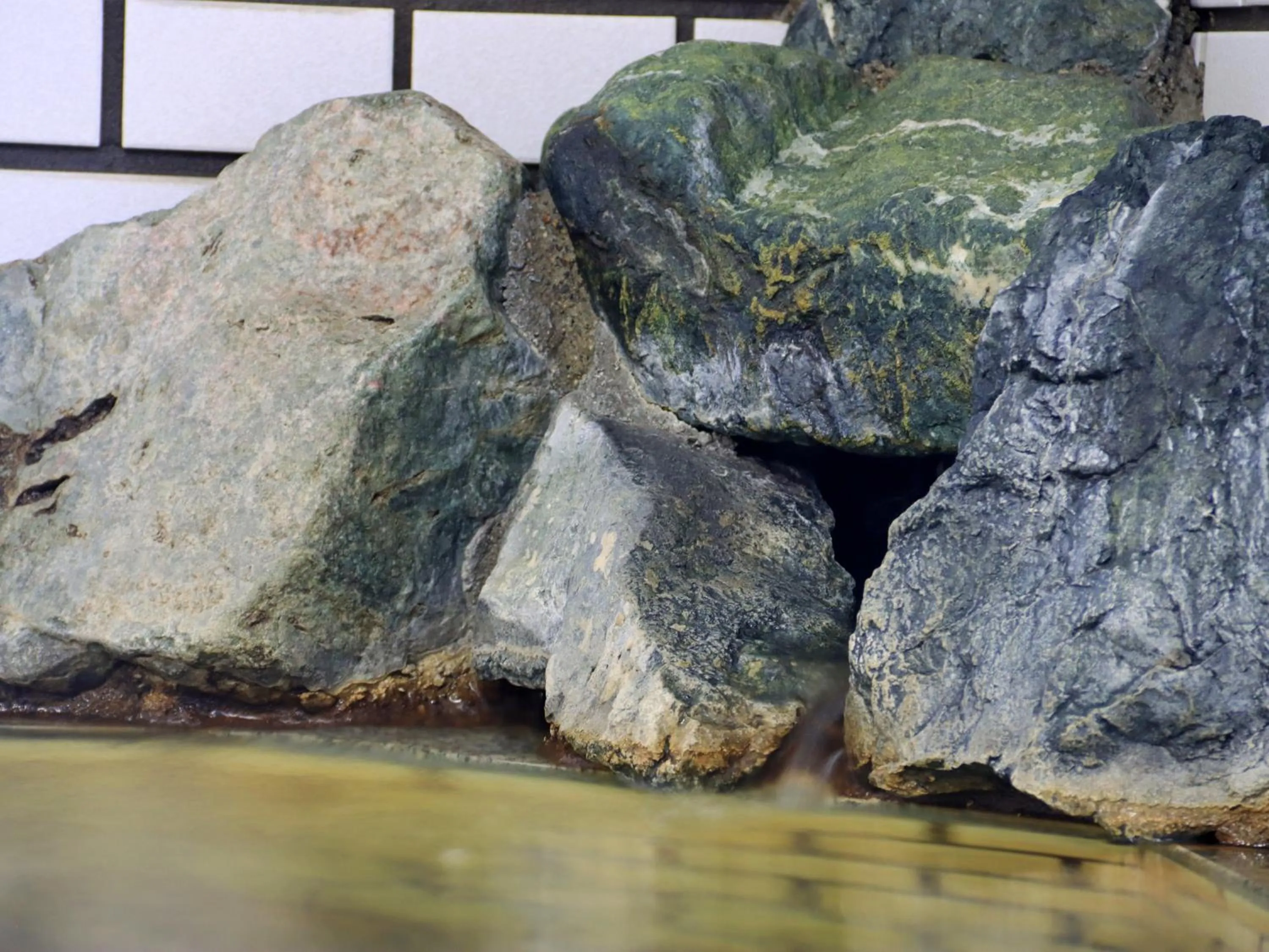 Hot Spring Bath in Hanasaku Onsen Yoshiyaso