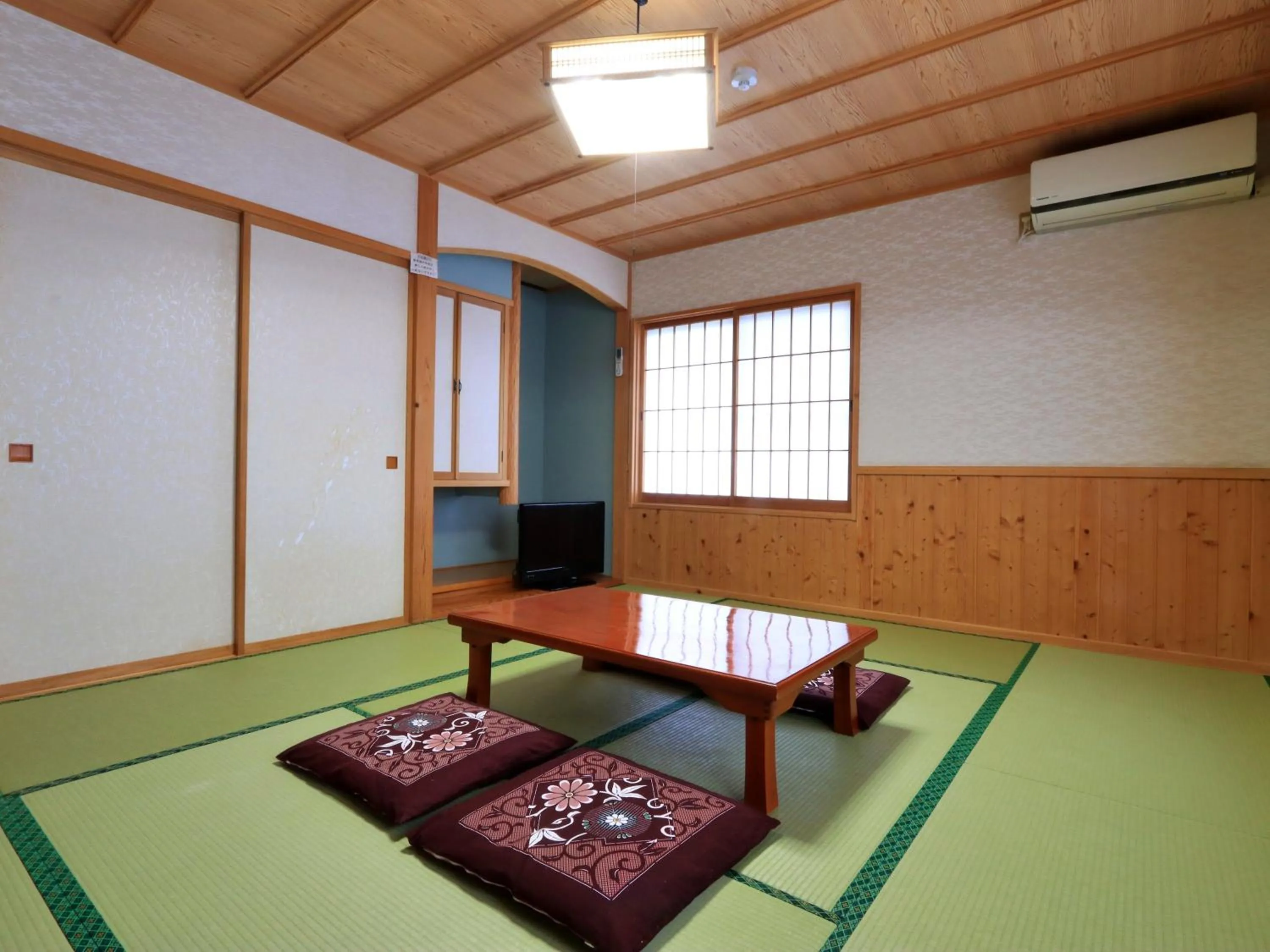 Hanasaku Onsen Yoshiyaso