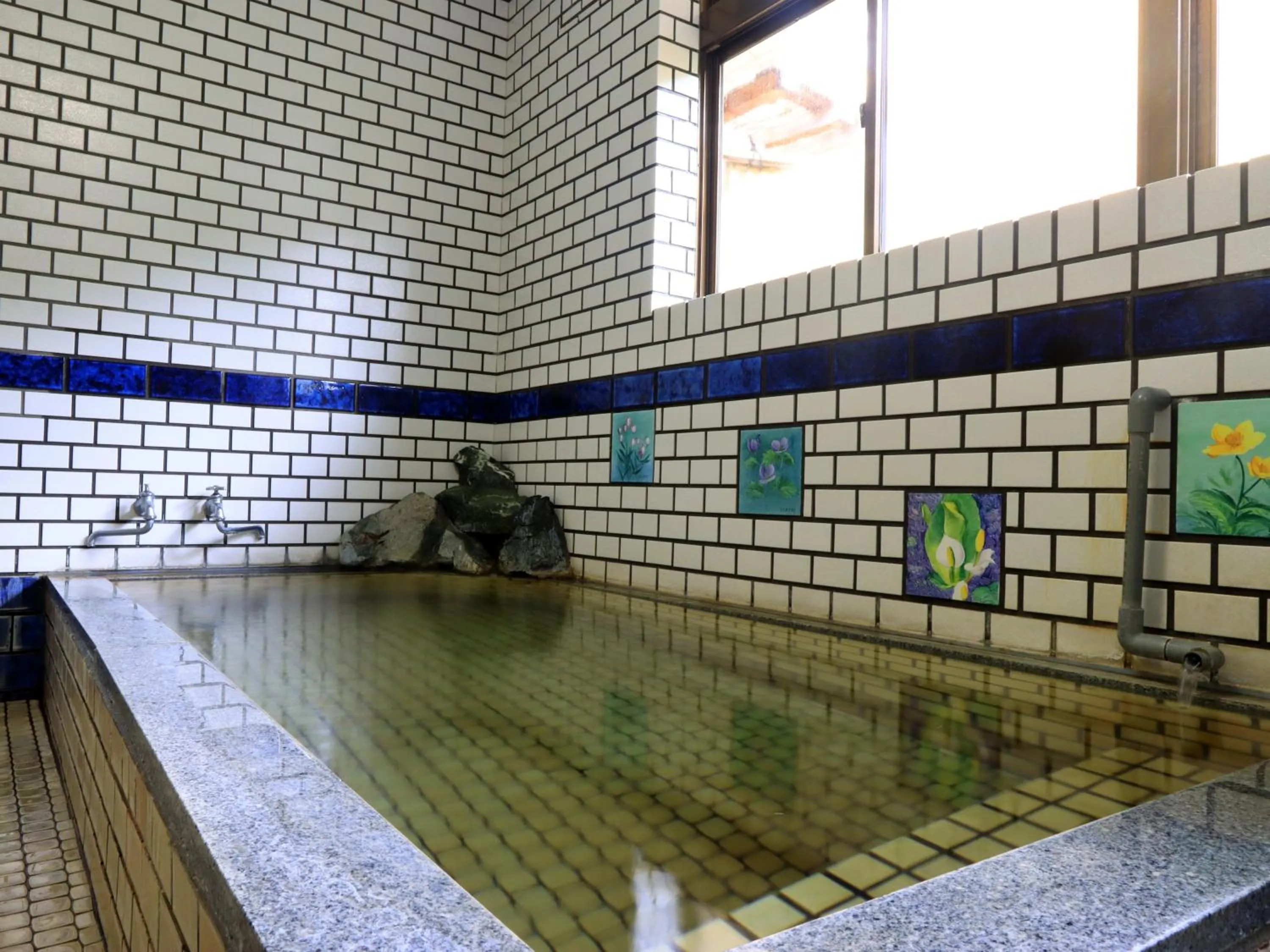 Hot Spring Bath in Hanasaku Onsen Yoshiyaso