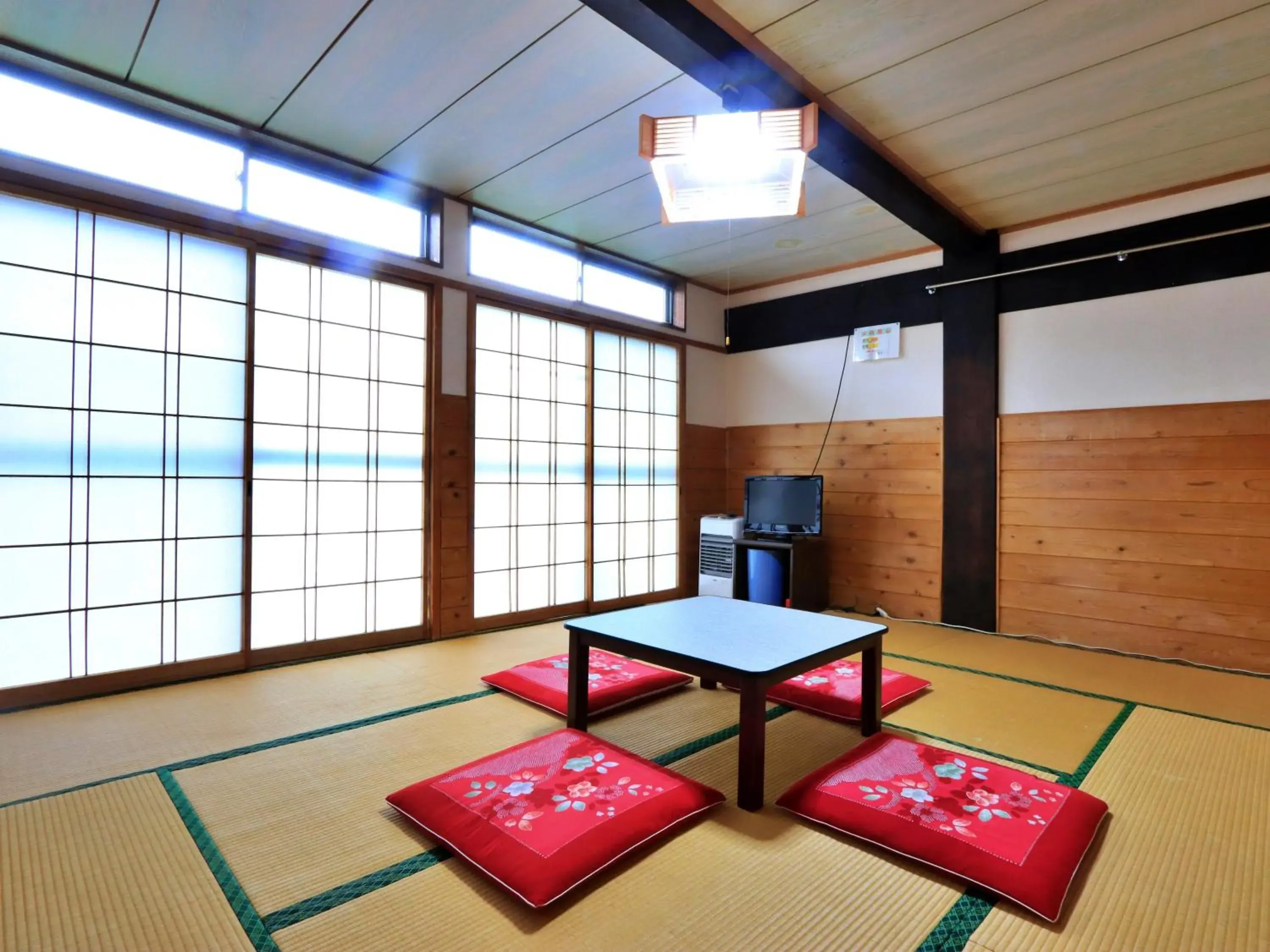 Japanese-Style Room with Shared Bathroom - Main Building in Hanasaku Onsen Yoshiyaso Japanese-Style Room with Shared Bathroom - Main Building in Hanasaku Onsen Yoshiyaso