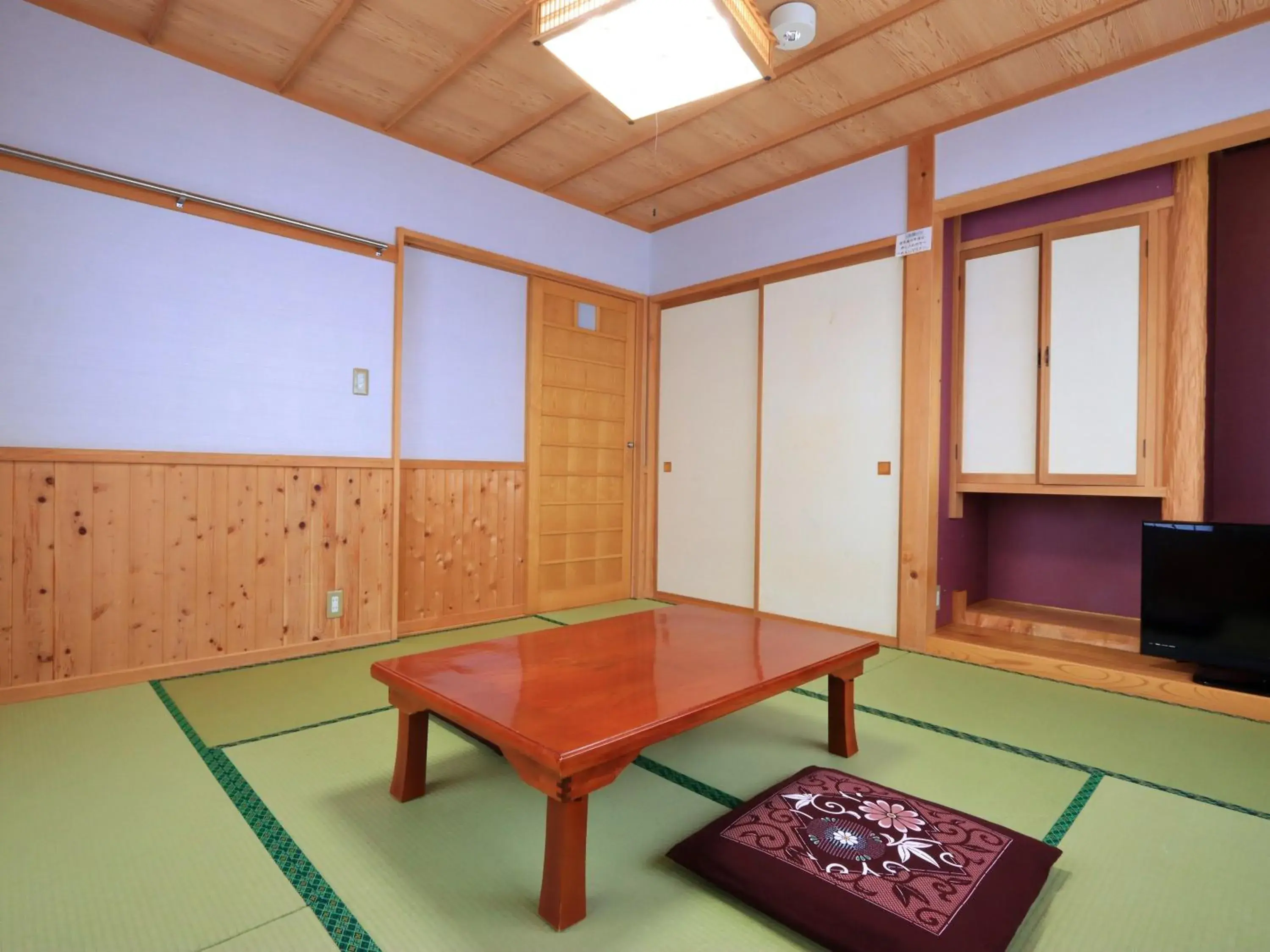 Japanese-Style Room with Shared Bathroom - Annex in Hanasaku Onsen Yoshiyaso Japanese-Style Room with Shared Bathroom - Annex in Hanasaku Onsen Yoshiyaso