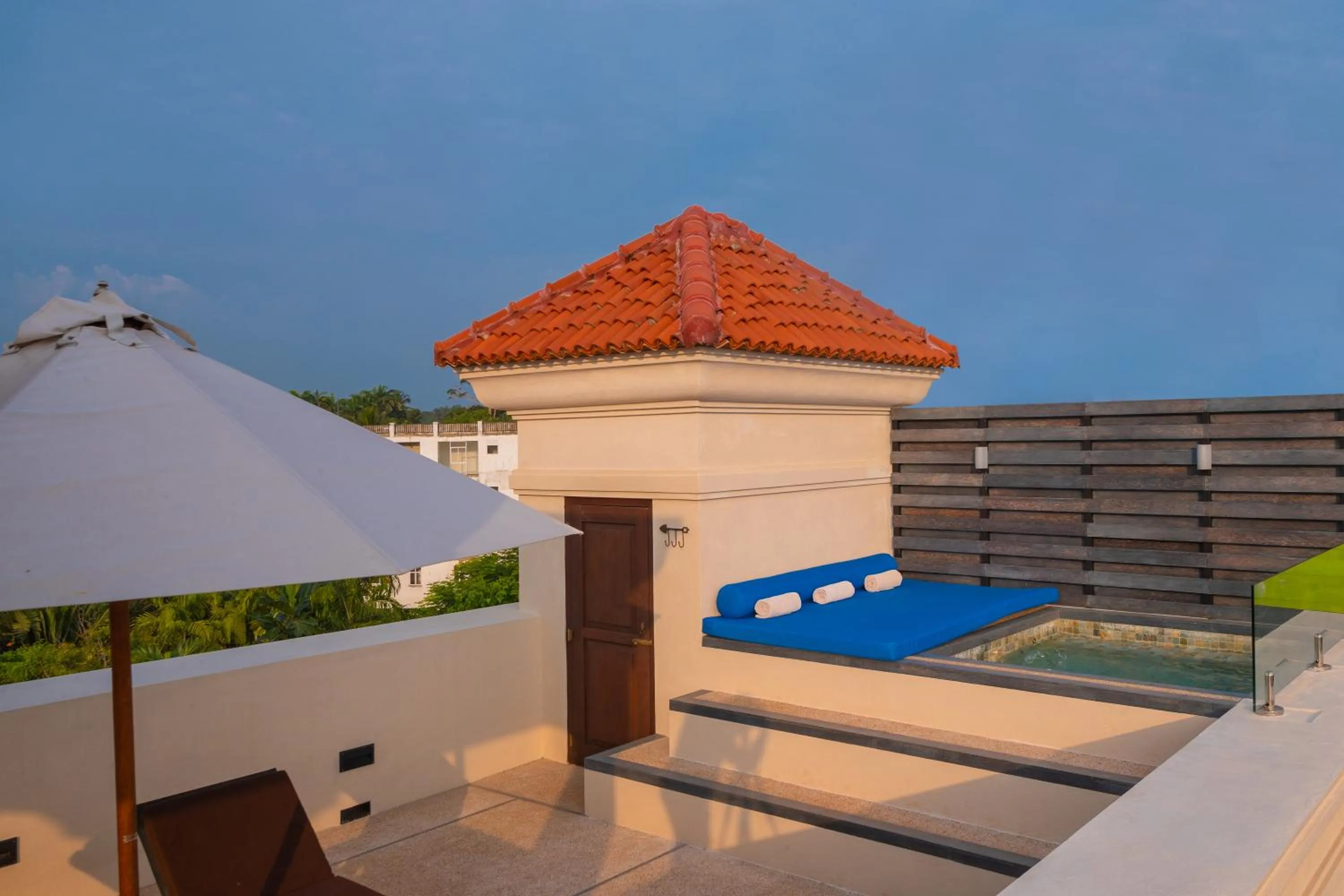 Pool view in Sergeant House Boutique Villa & Private Beach