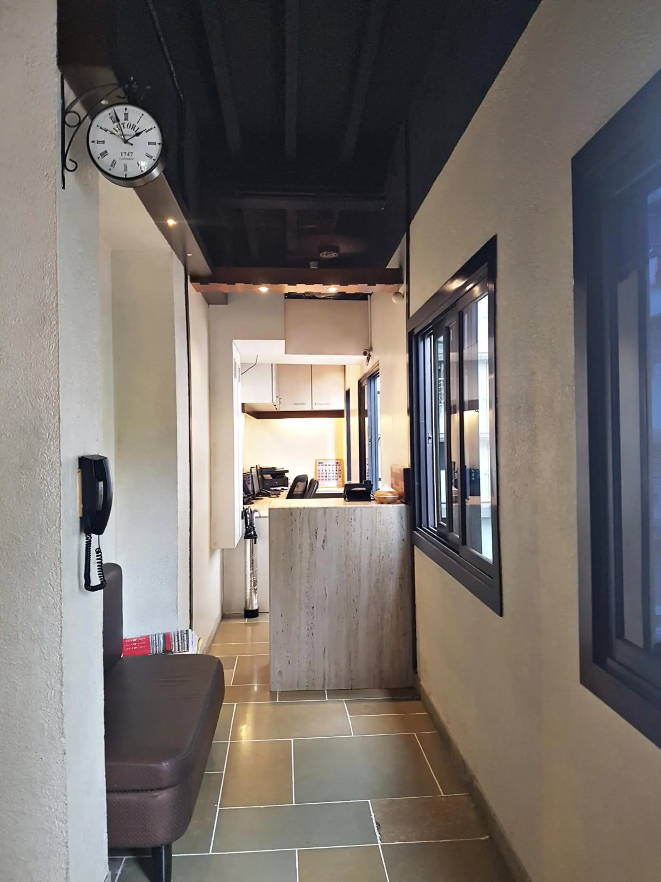 Lobby or reception in Hotel Kumkum Lobby or reception in Hotel Kumkum