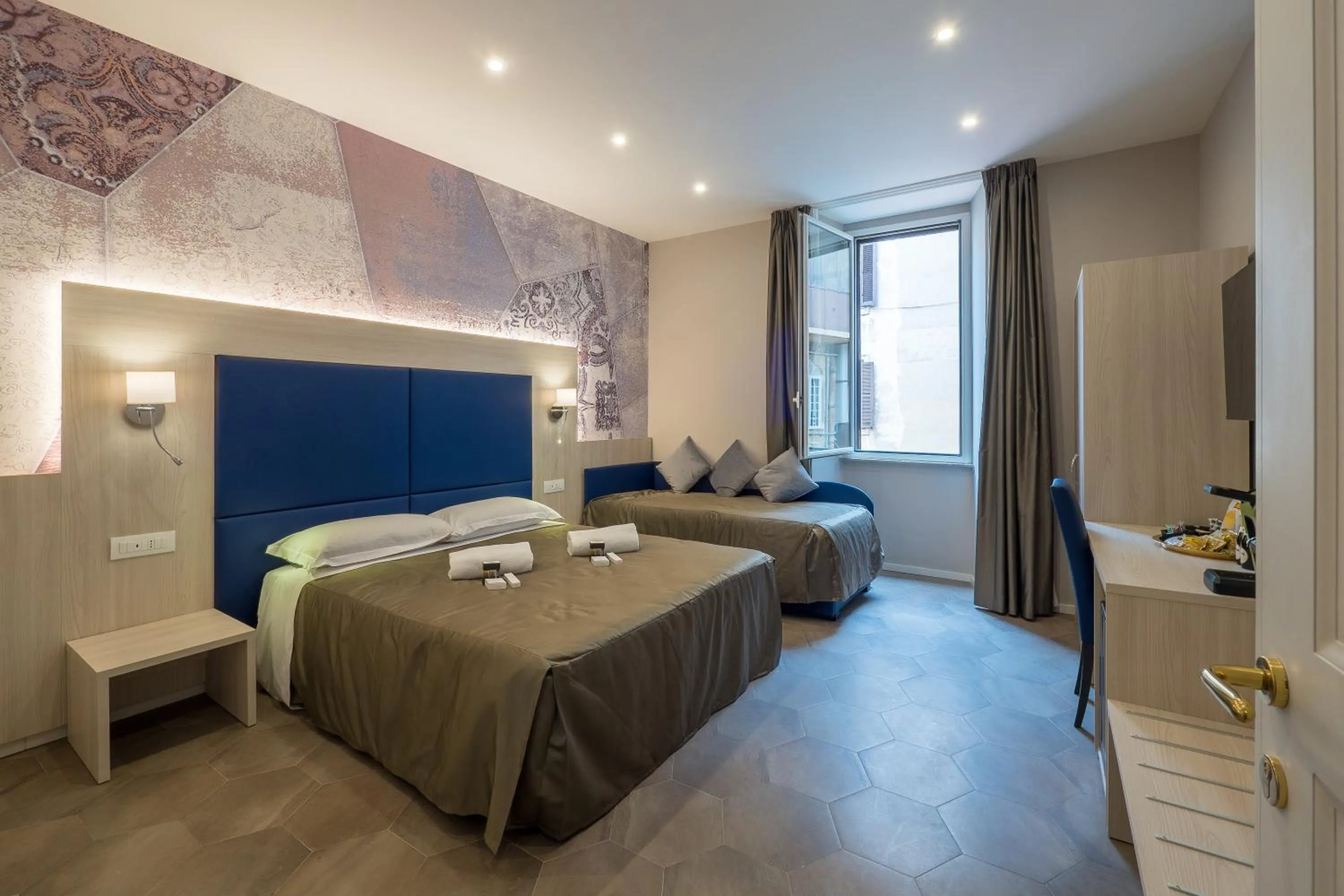 Bedroom, Bed in Bramble Luxury Suites