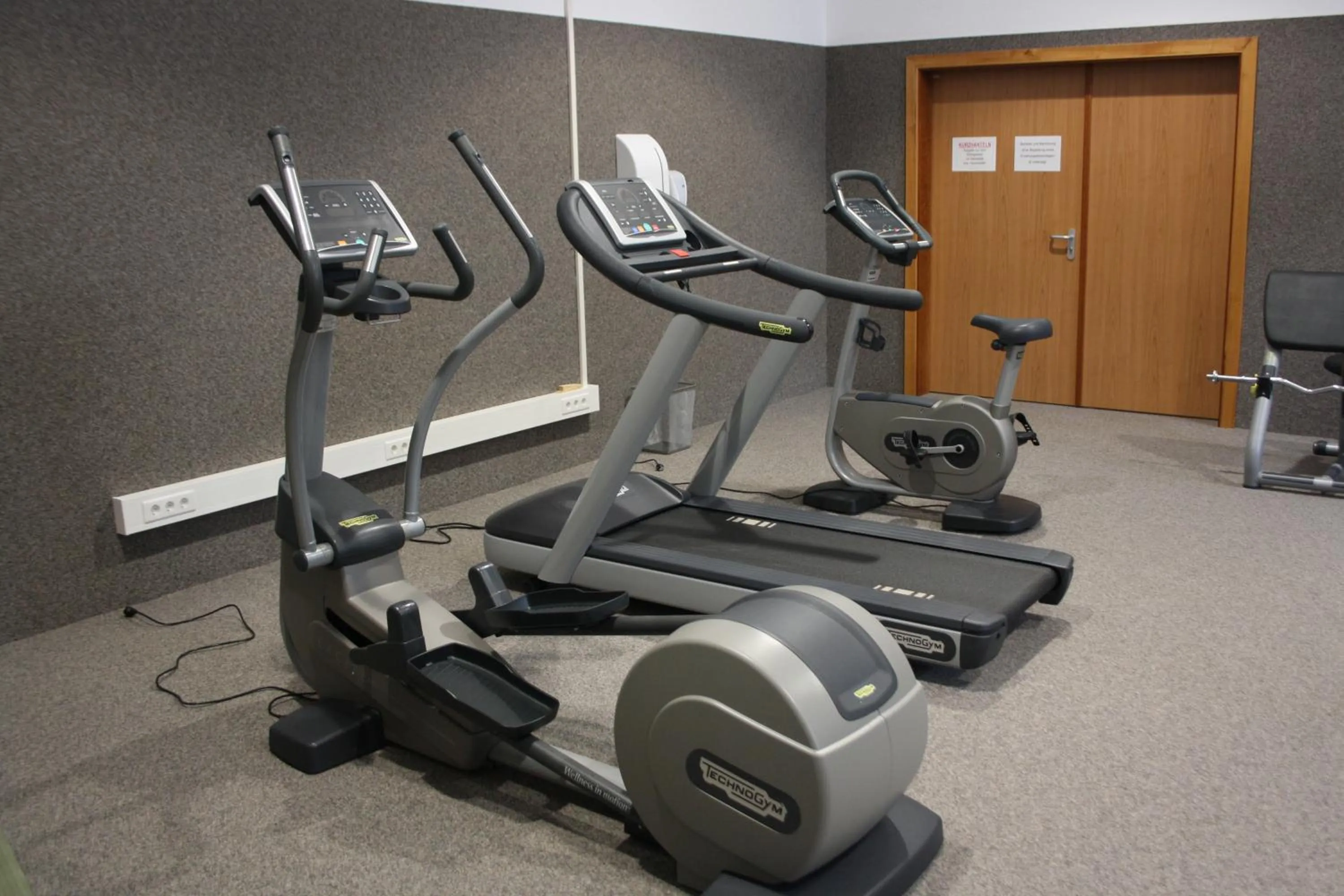 Fitness centre/facilities in JUFA Hotel Hochkar