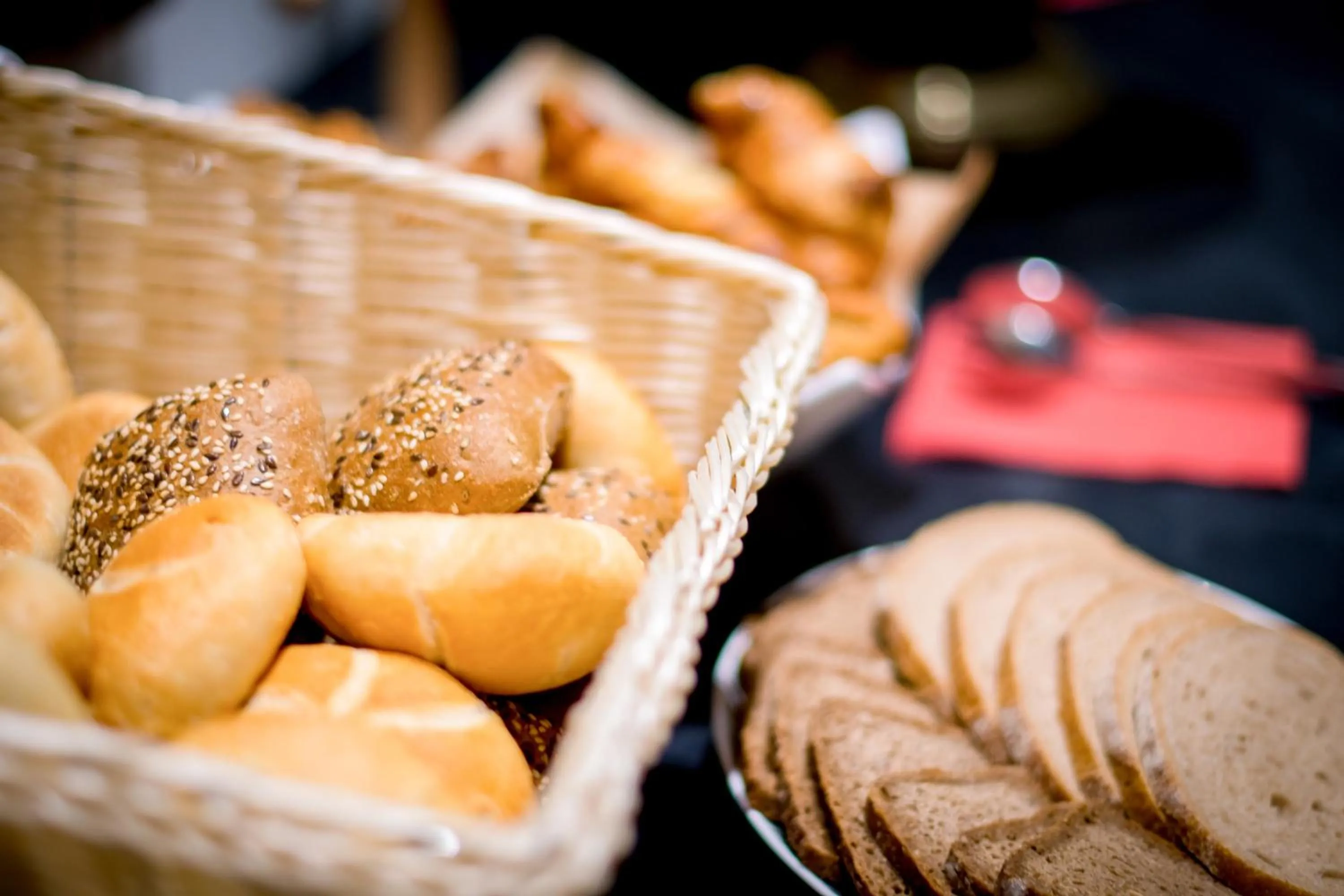 Buffet breakfast in Hotel Wilder Mann