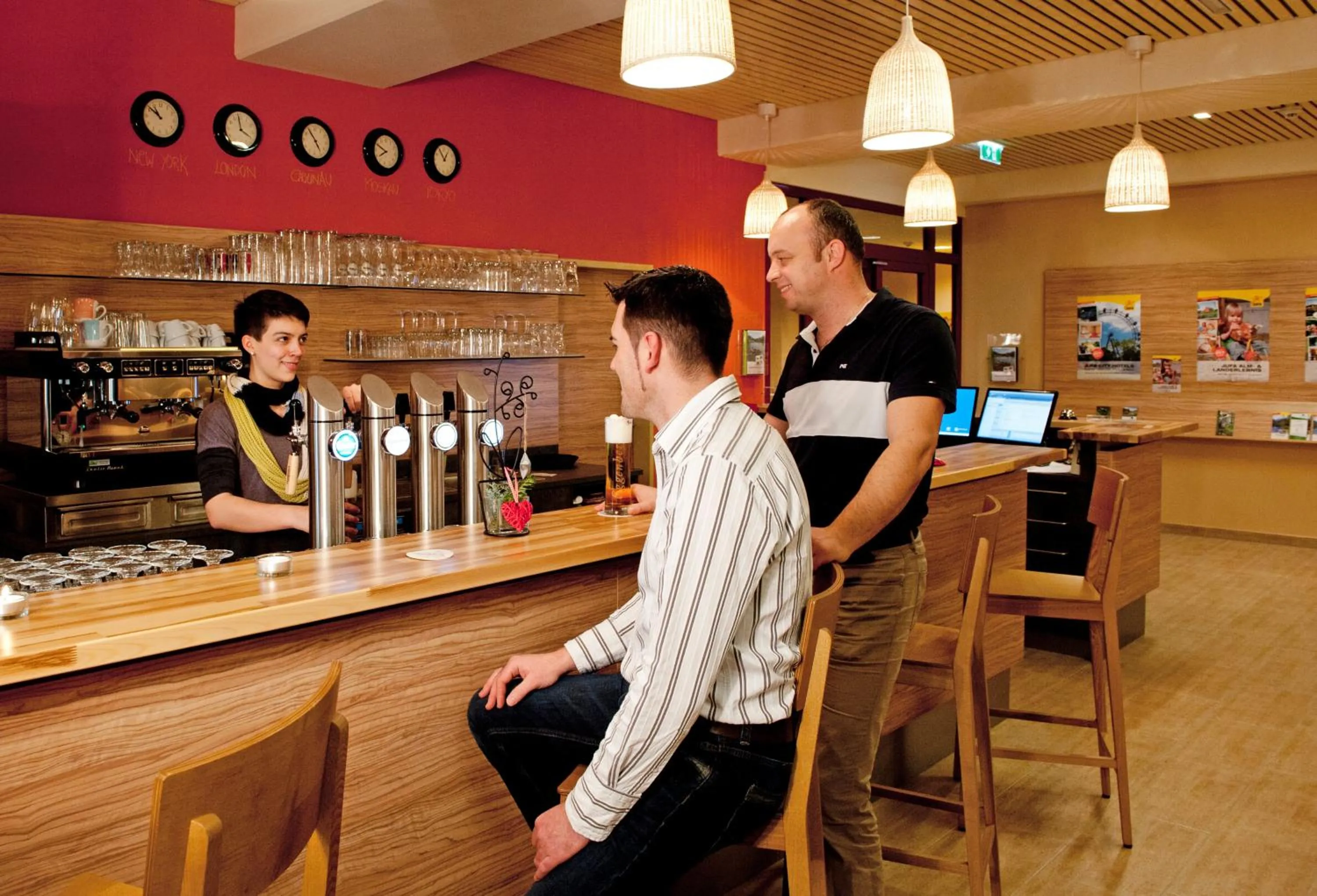 Lounge or bar in JUFA Hotel Grünau im Almtal