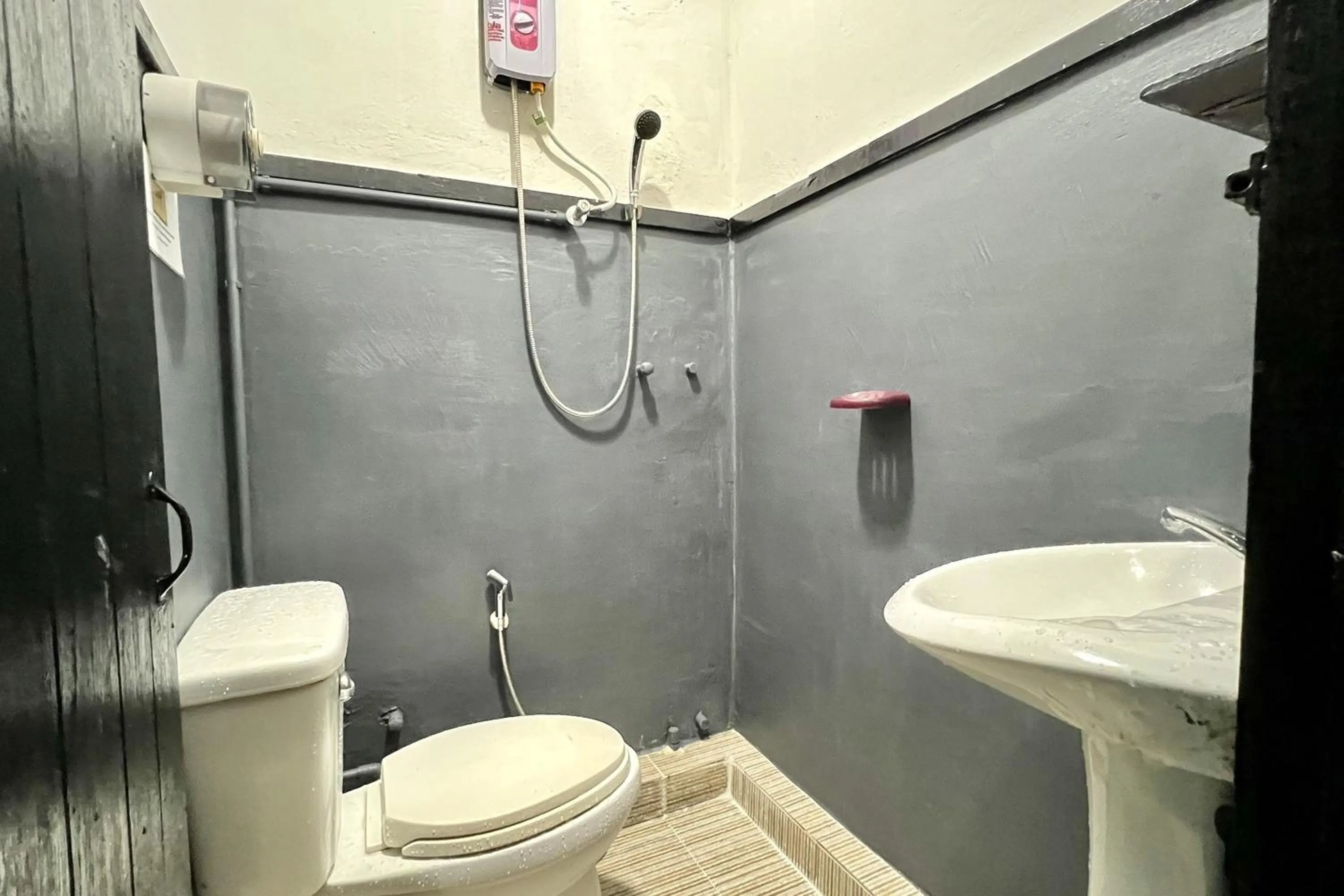 Bathroom in Baan Lanna at Prasingh