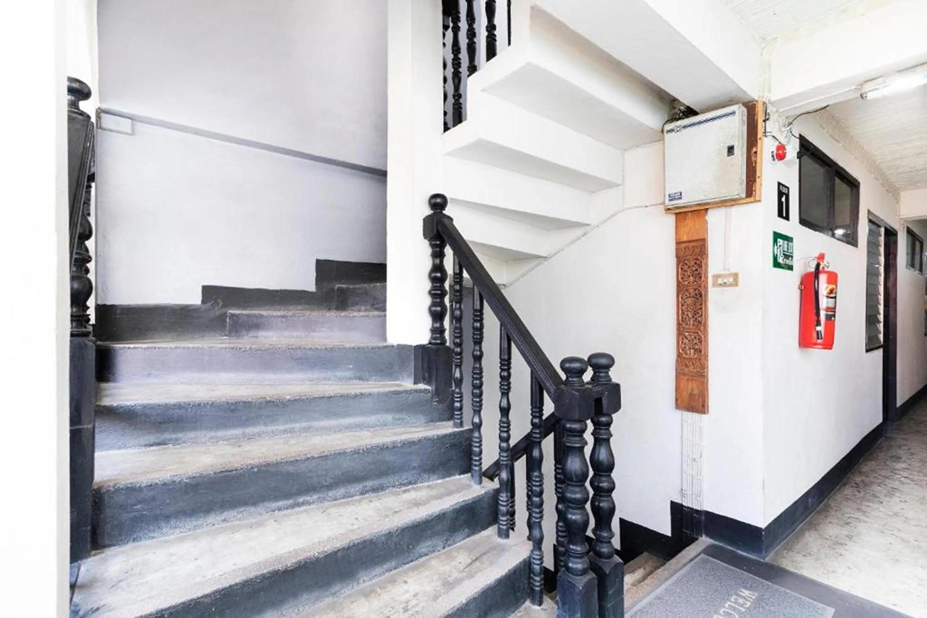 Property building in Baan Lanna at Prasingh