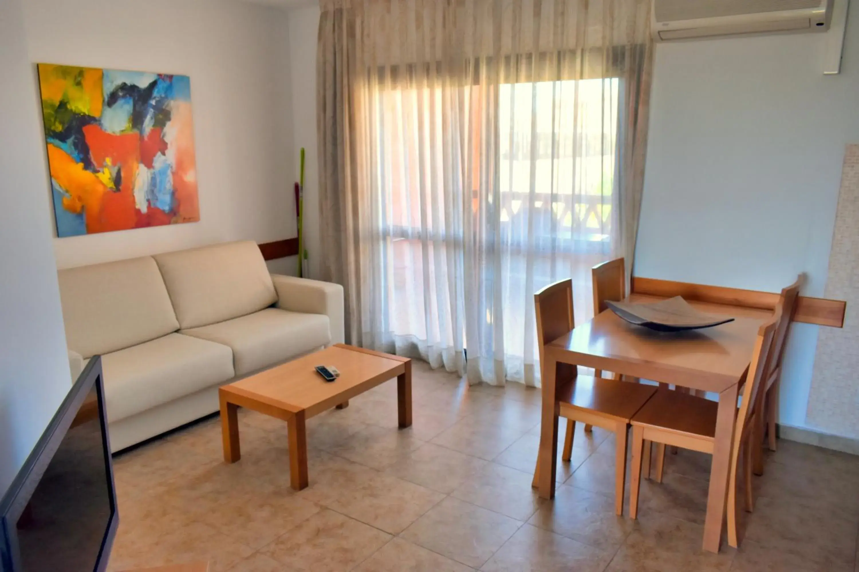 One-Bedroom Apartment in Leo Enebrales One-Bedroom Apartment in Leo Enebrales