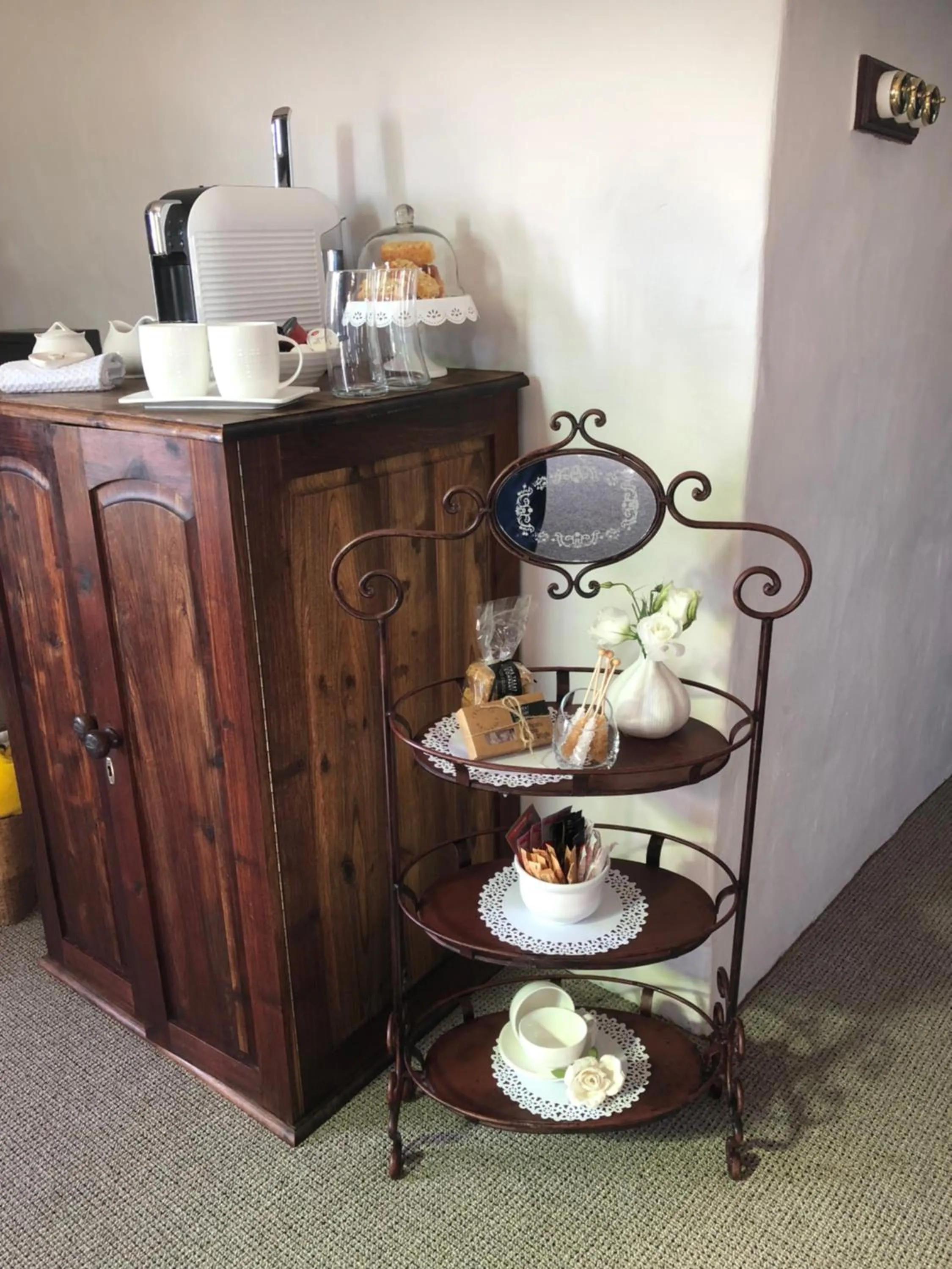 Coffee/tea facilities in Dio Dell Amore Guest House