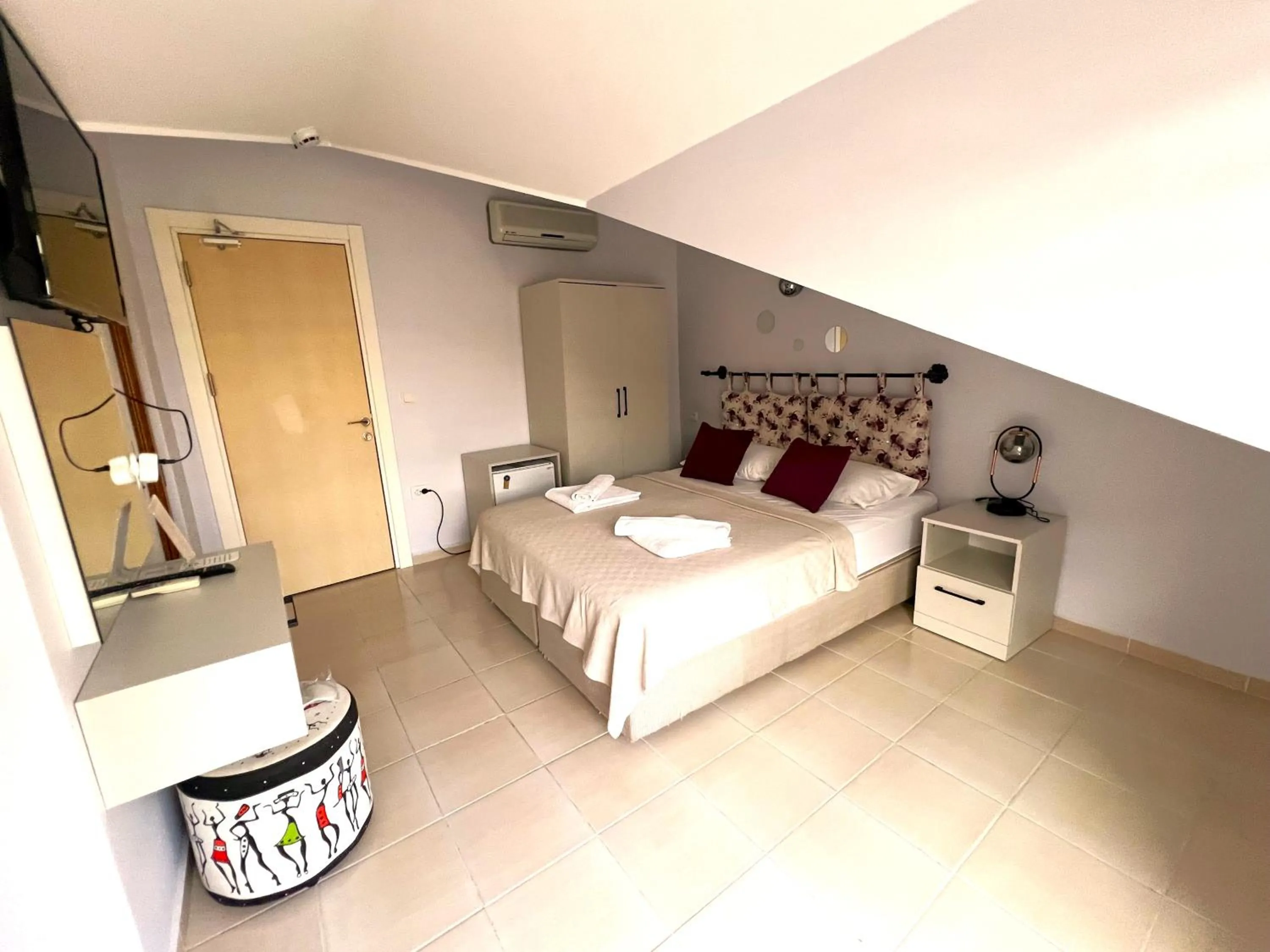 Bed in Casablanca Hotel