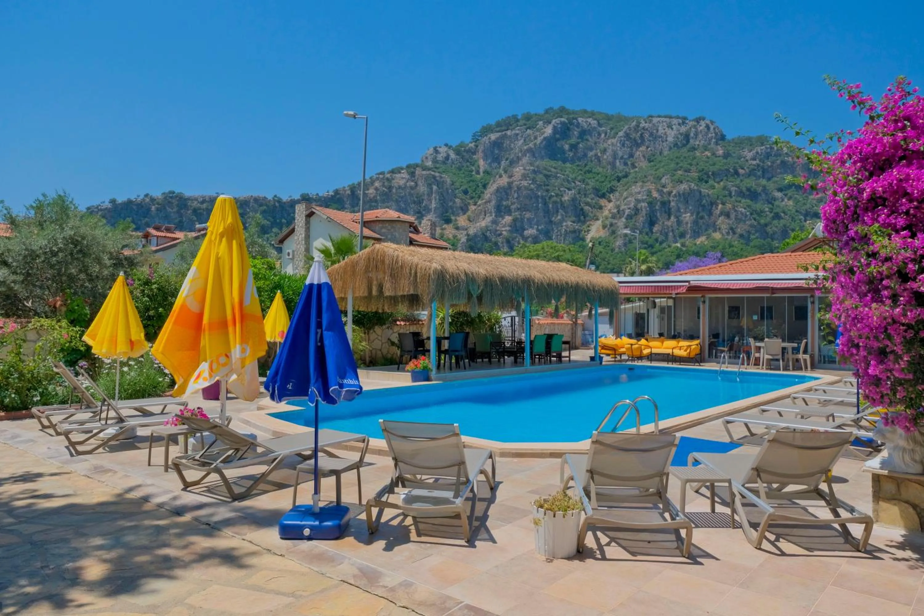 Swimming pool in Casablanca Hotel