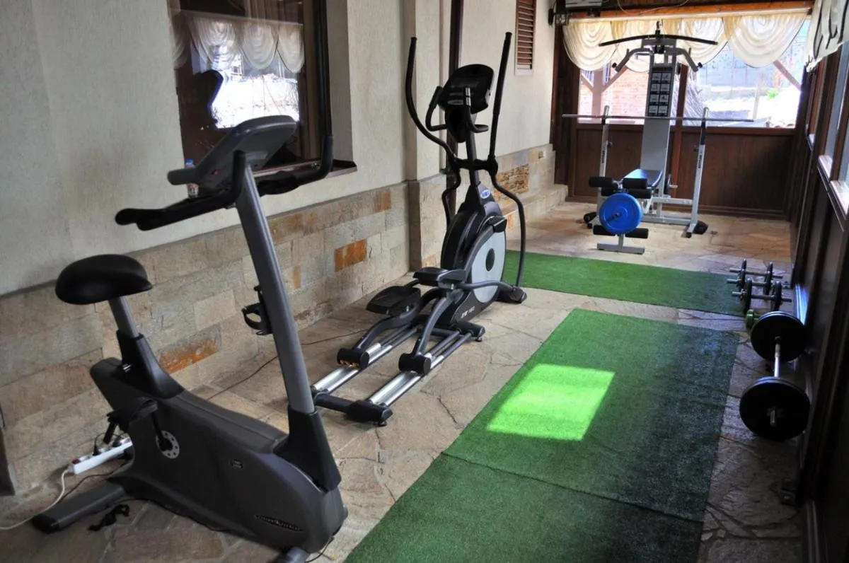 Fitness centre/facilities in Spartak Family Hotel