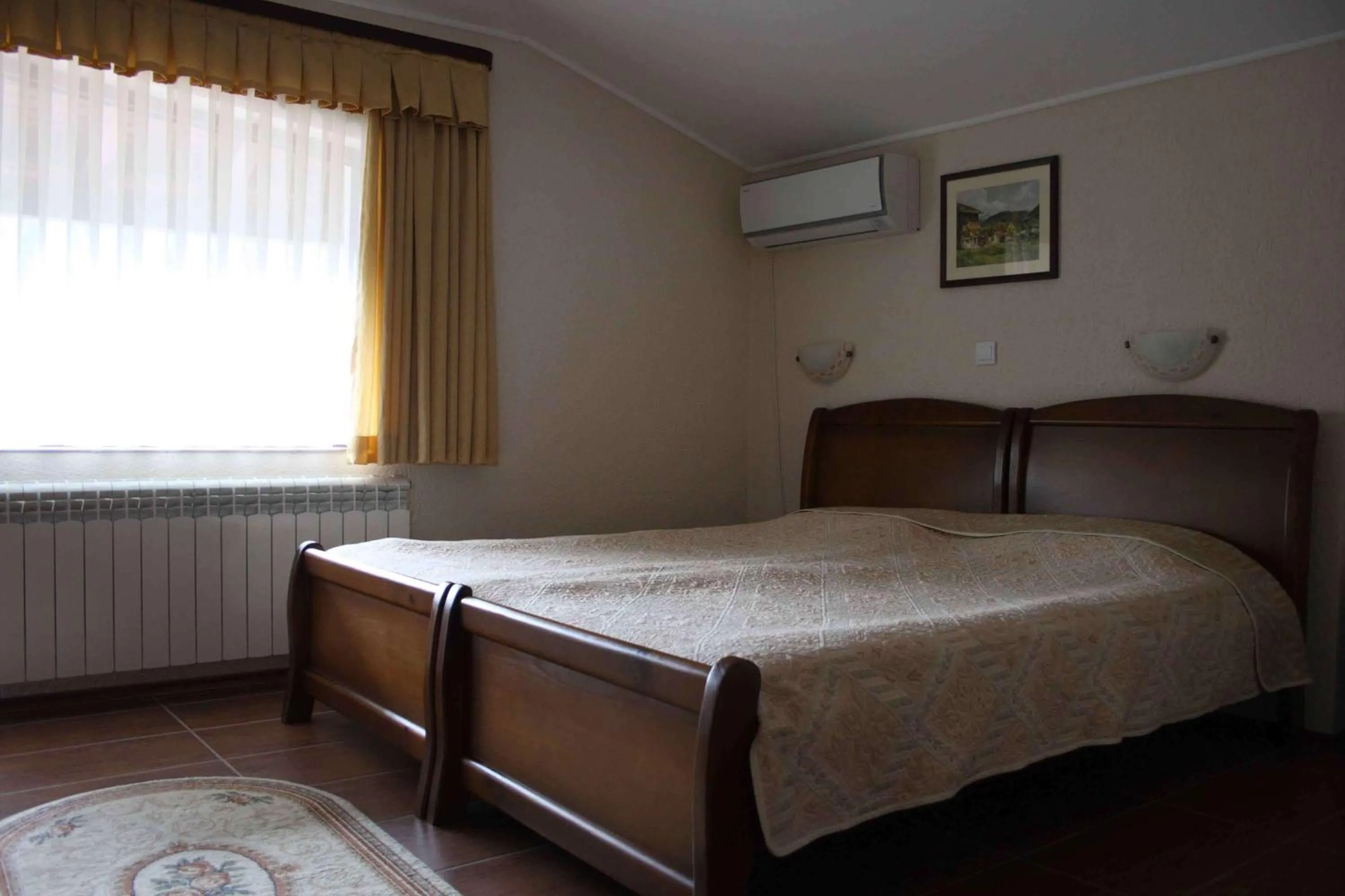 Bed in Spartak Family Hotel