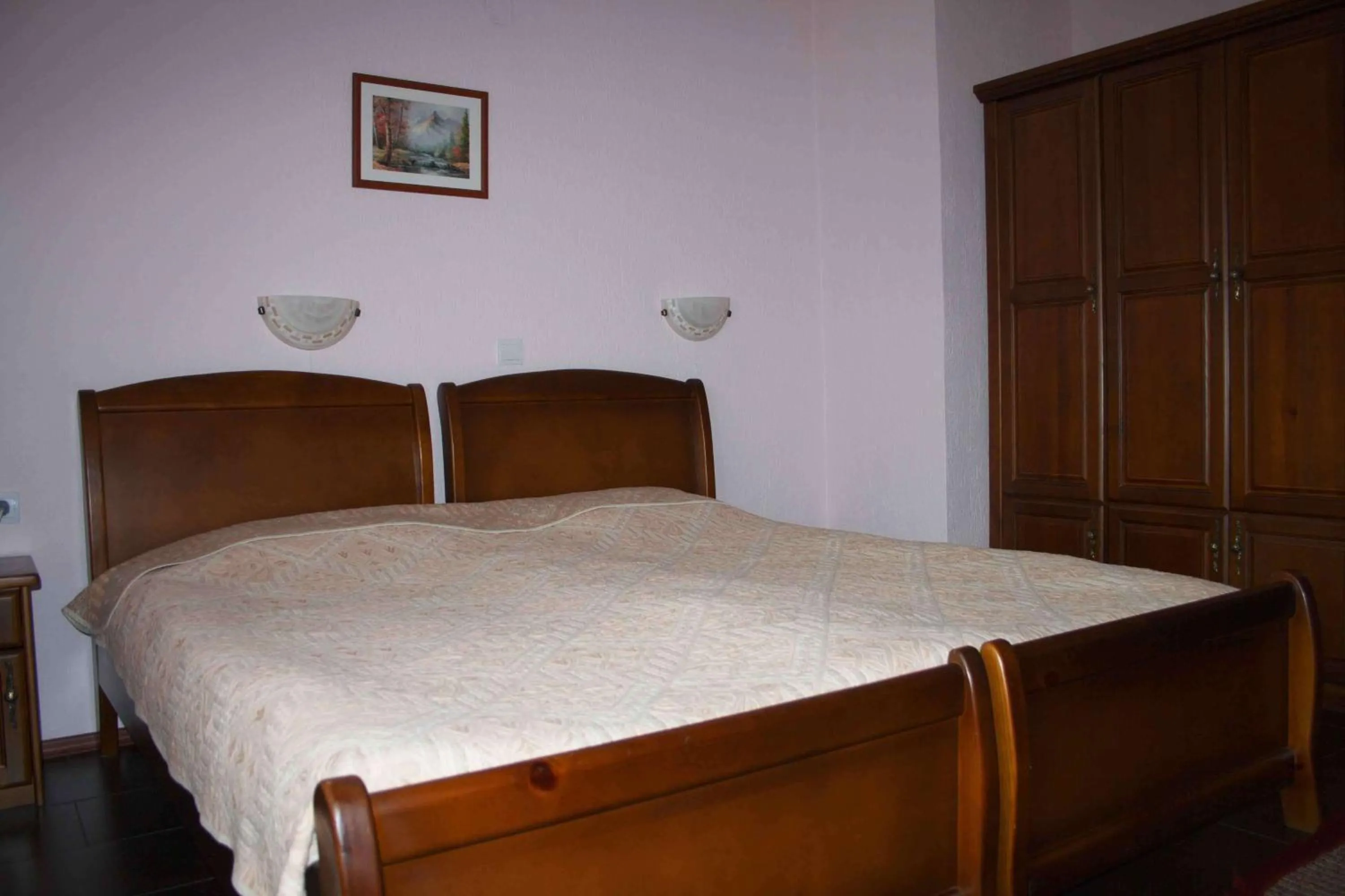 Bed in Spartak Family Hotel