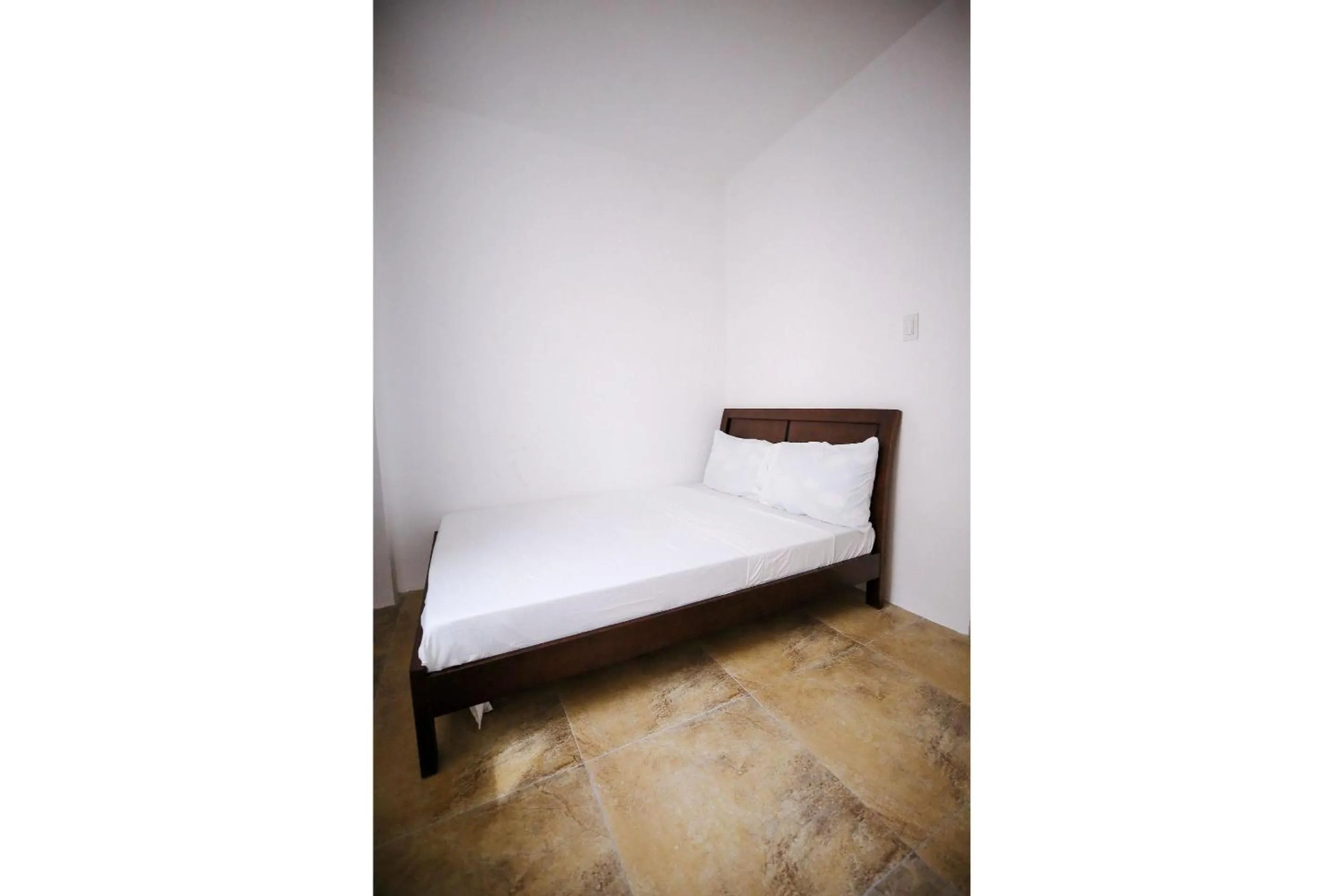 Bedroom in OYO 789 Abn Residences