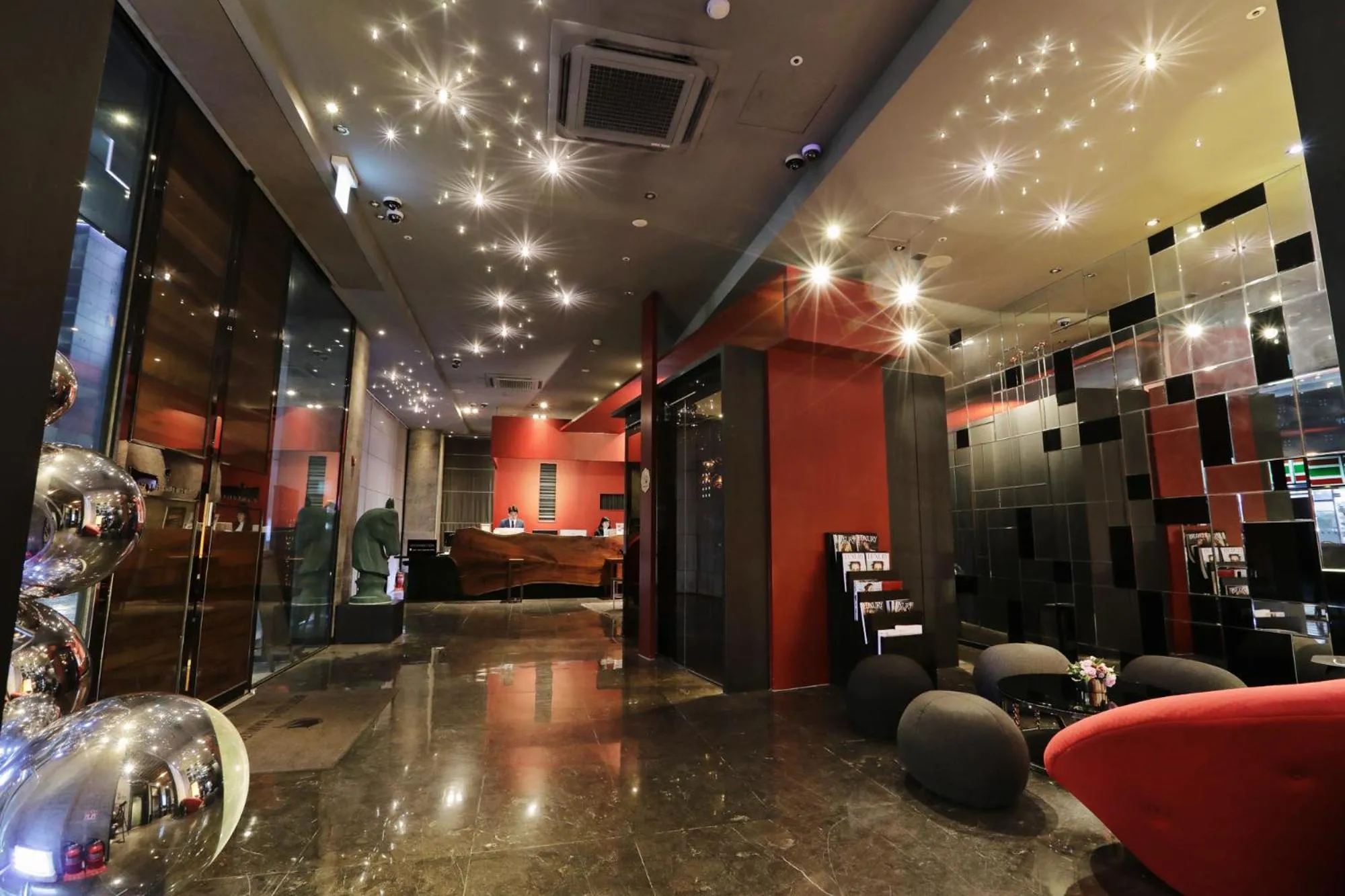 Lobby or reception in Best Louis Hamilton Hotel Haeundae