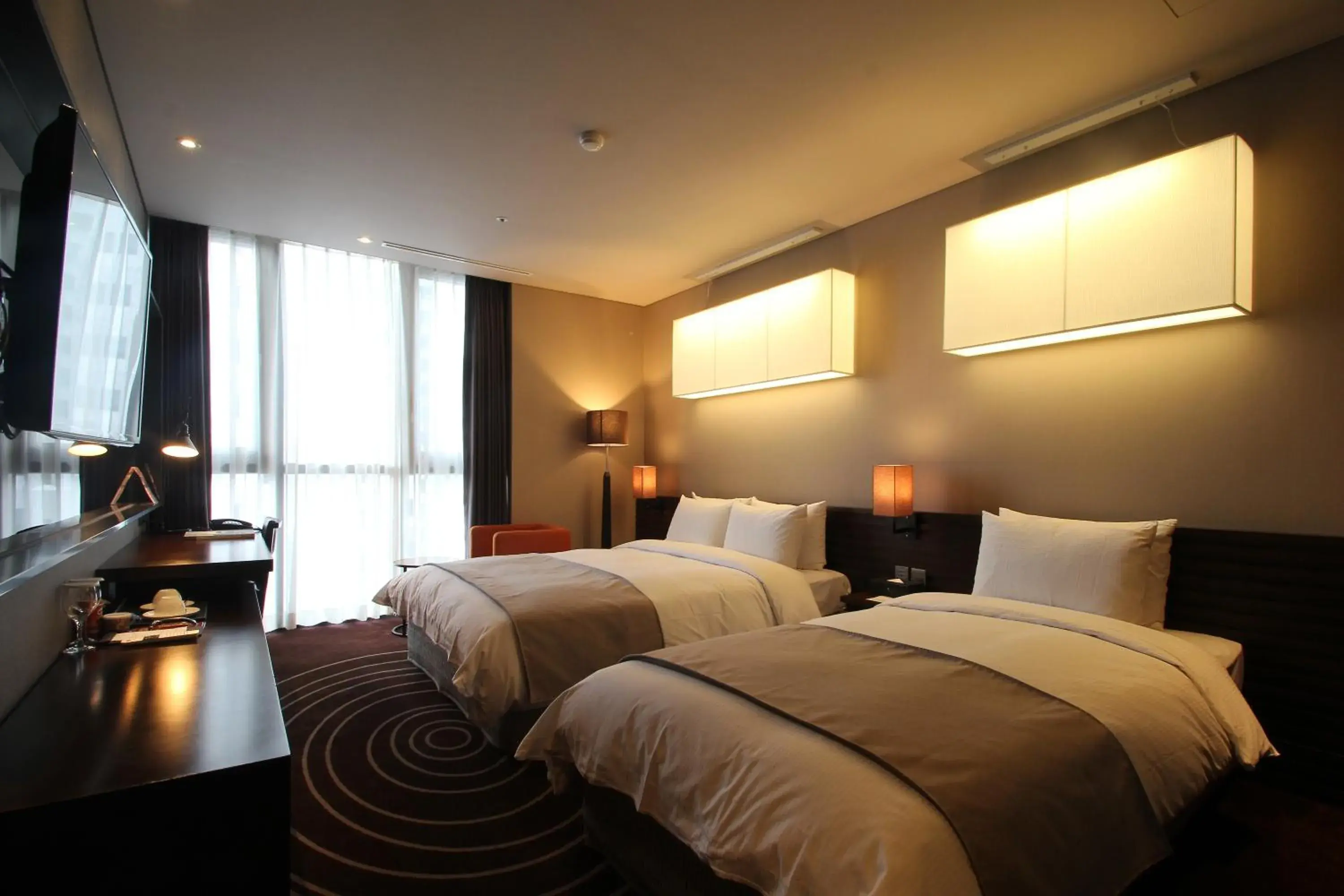 Day, Bed in Best Louis Hamilton Hotel Haeundae Day, Bed in Best Louis Hamilton Hotel Haeundae