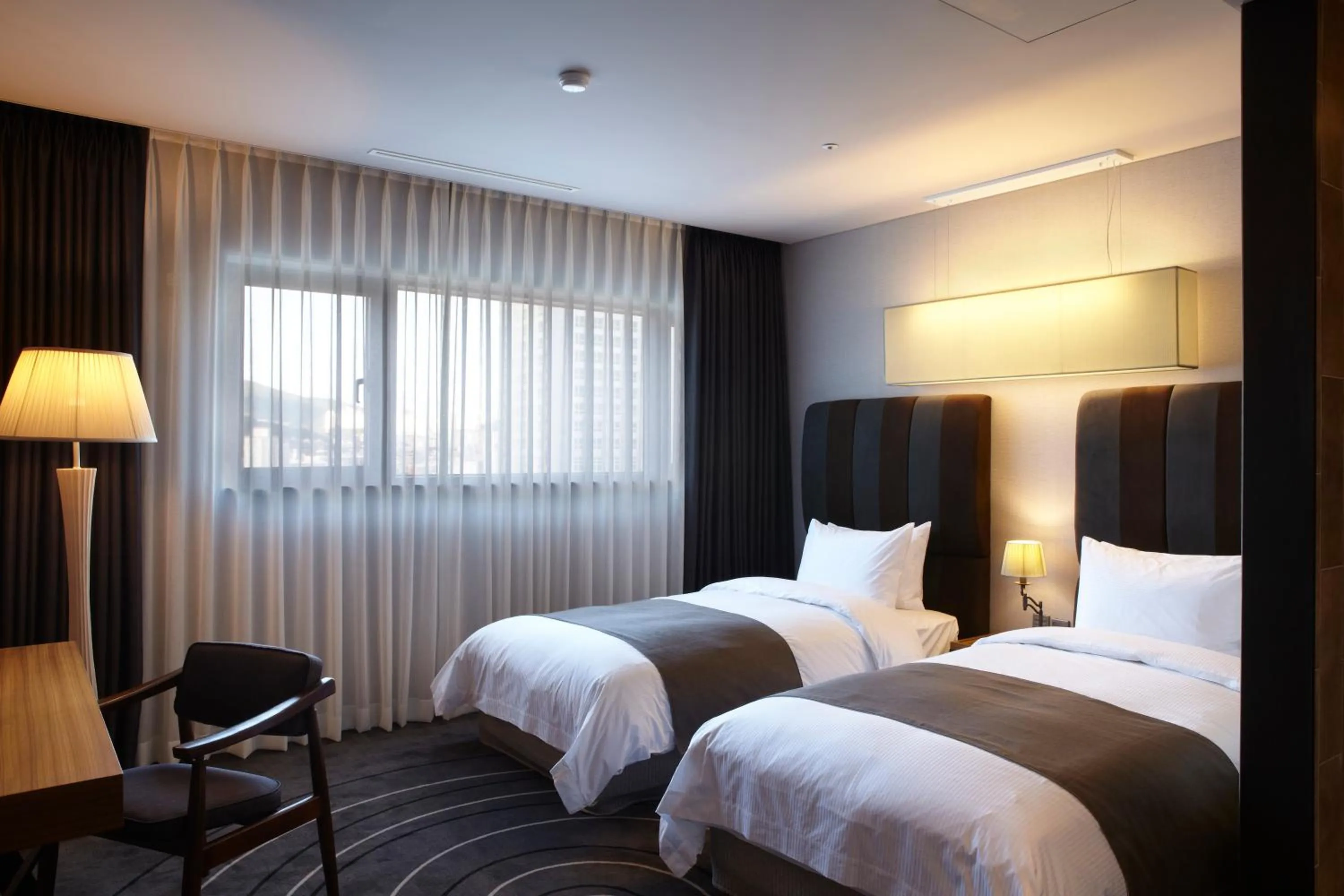 Bed in Best Louis Hamilton Hotel Haeundae