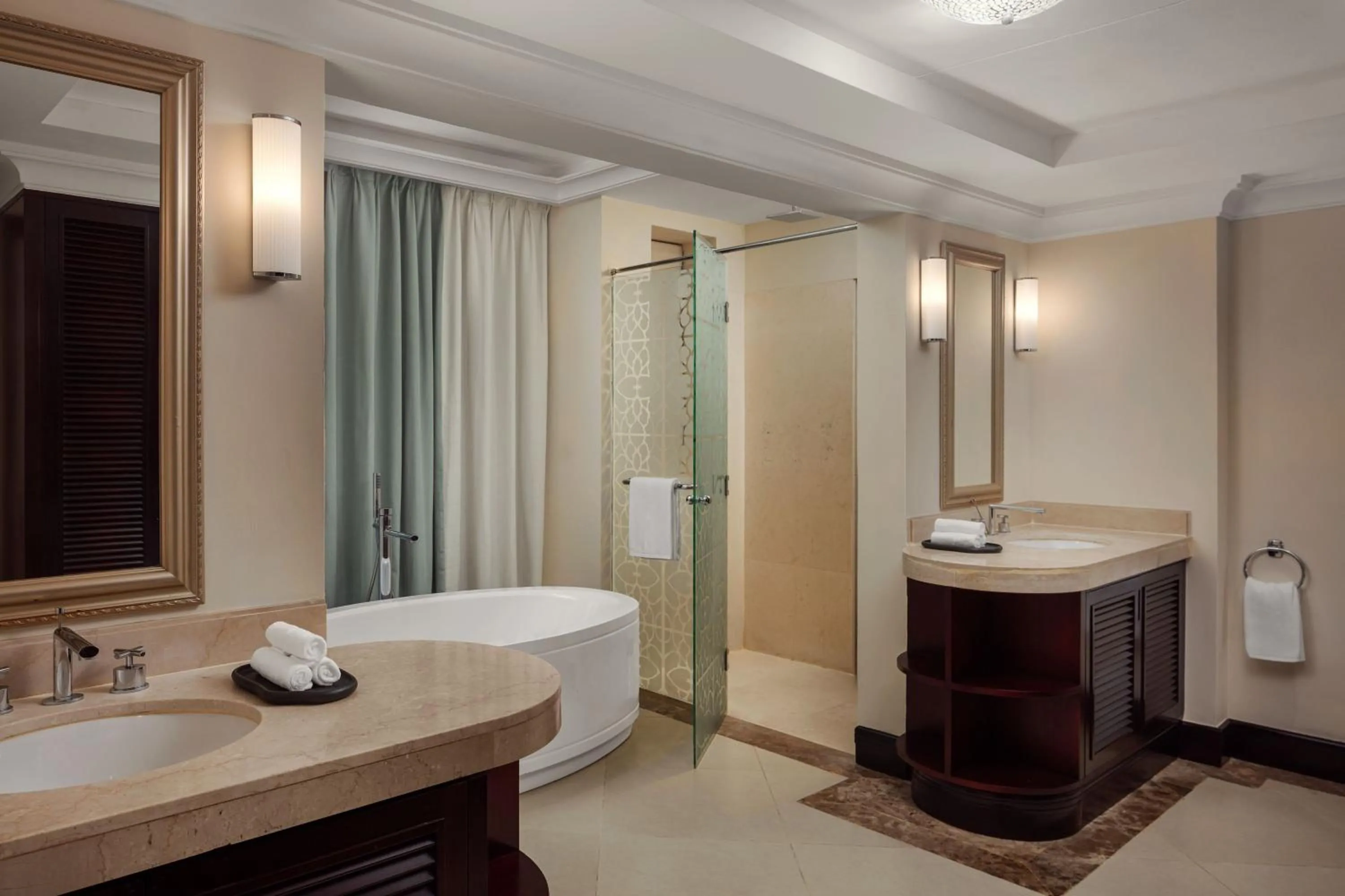 Bathroom in The Westin Turtle Bay Resort & Spa, Mauritius