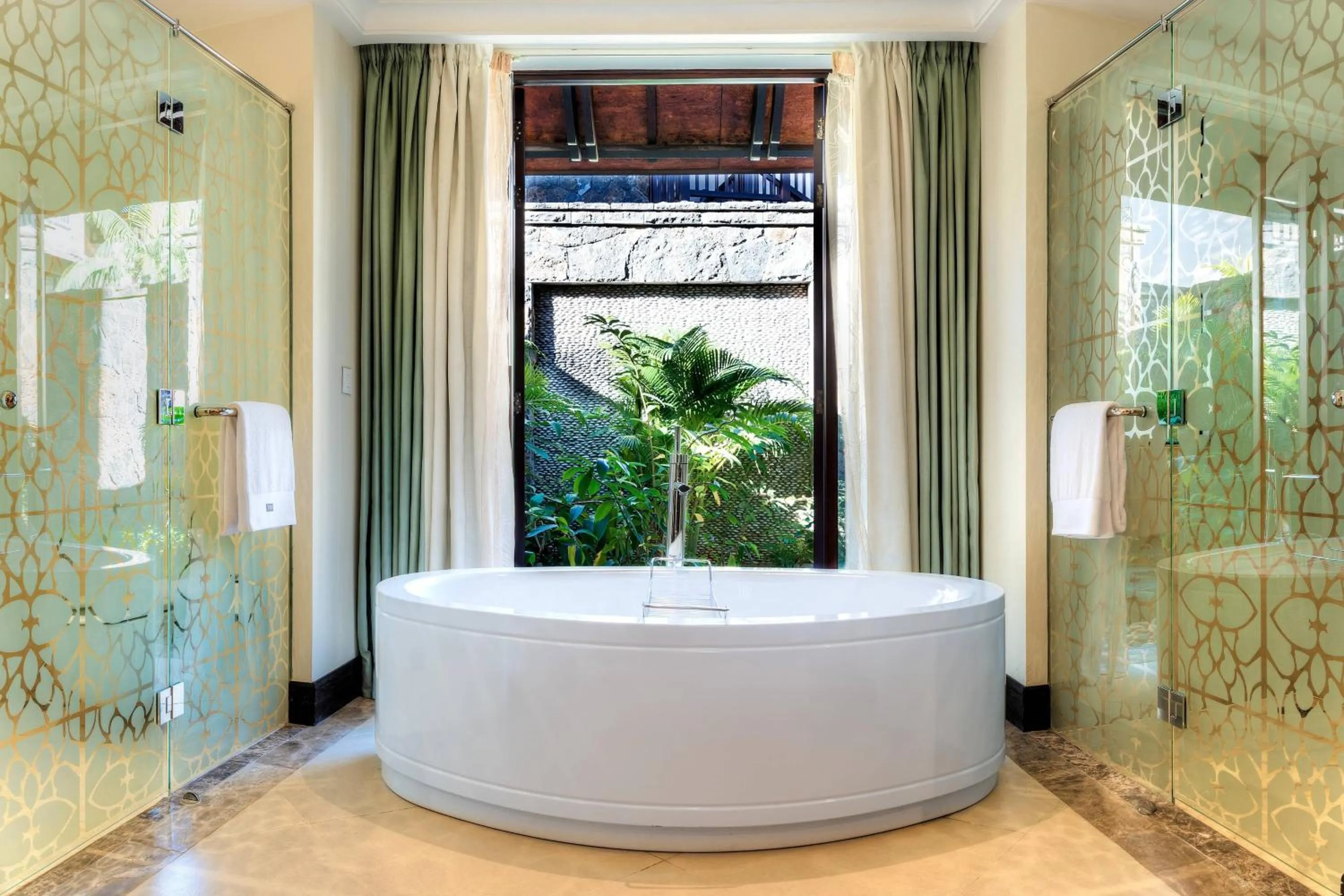 Bathroom in The Westin Turtle Bay Resort & Spa, Mauritius