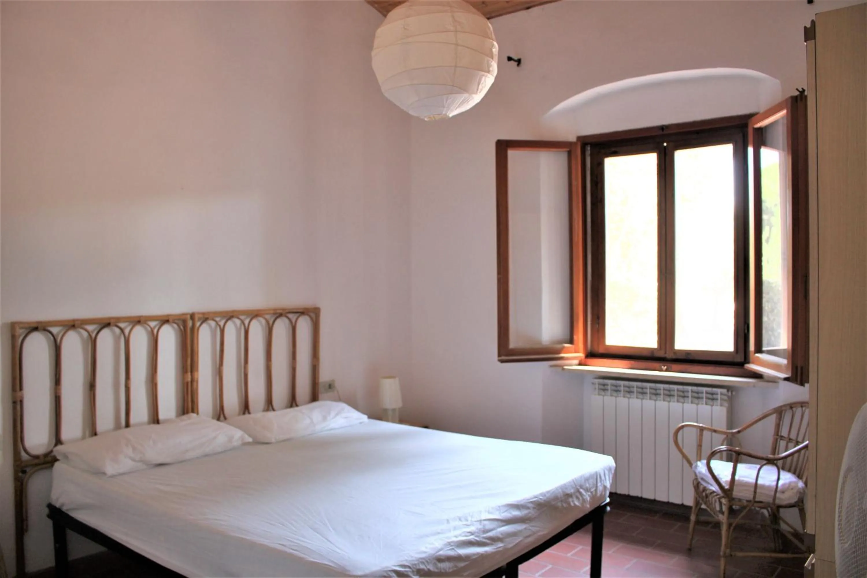 Photo of the whole room, Bed in Residence La Canova II