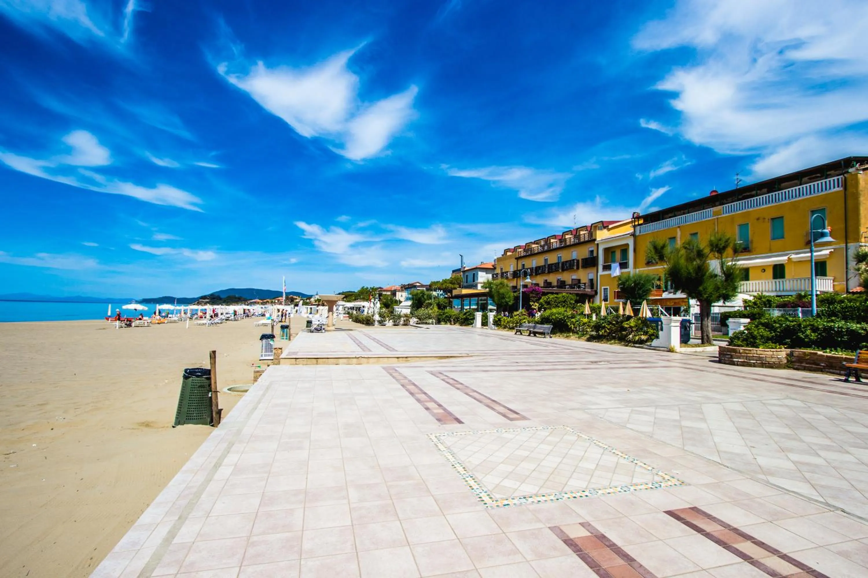 Restaurant/places to eat in Residence La Canova II