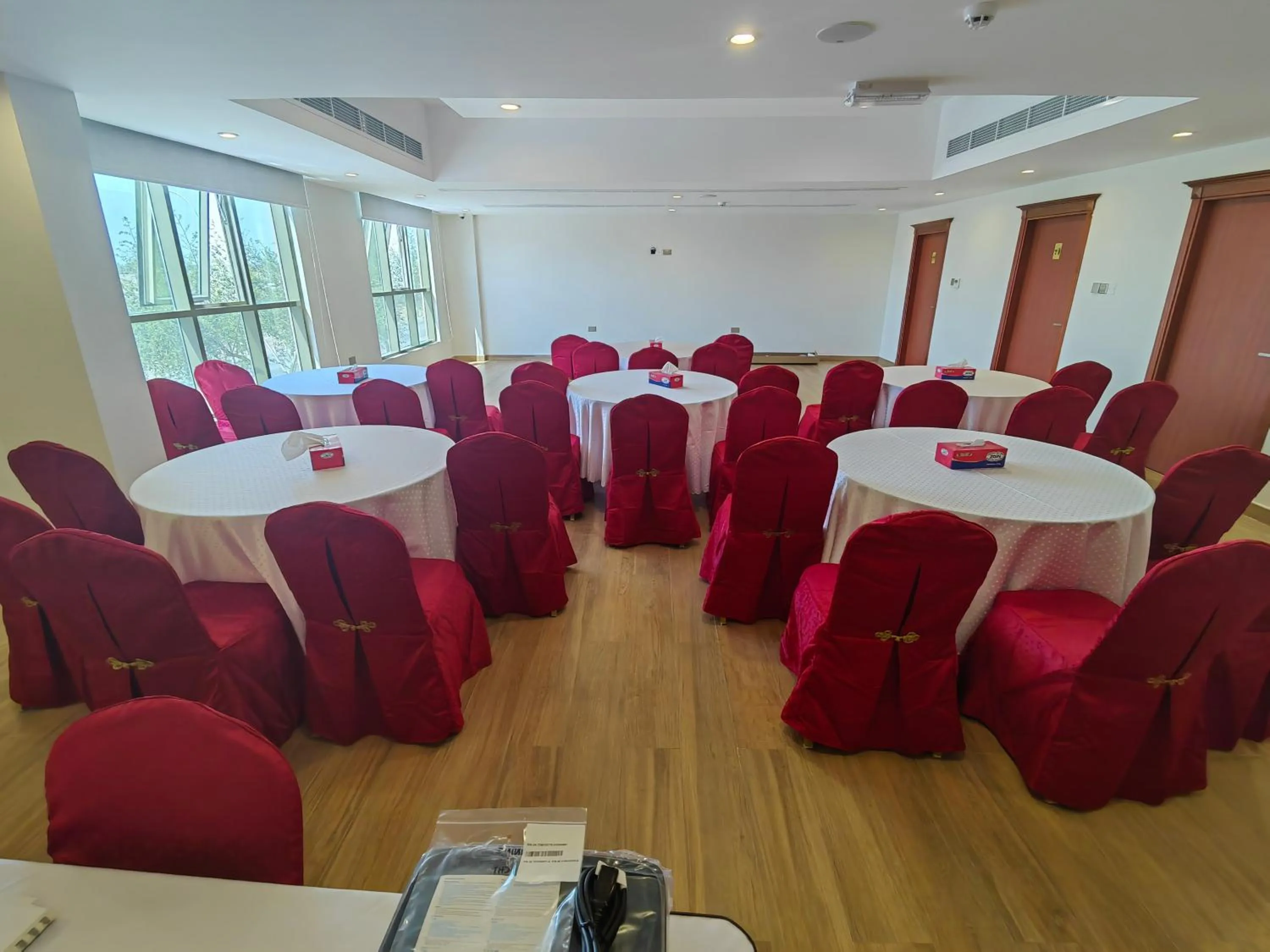 Meeting/conference room in ALYA Hotel