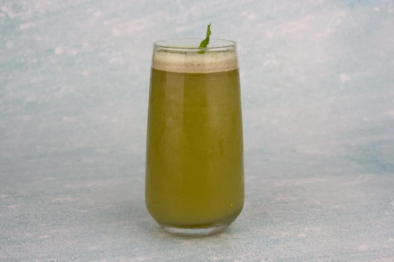 Food and drinks in ALYA Hotel