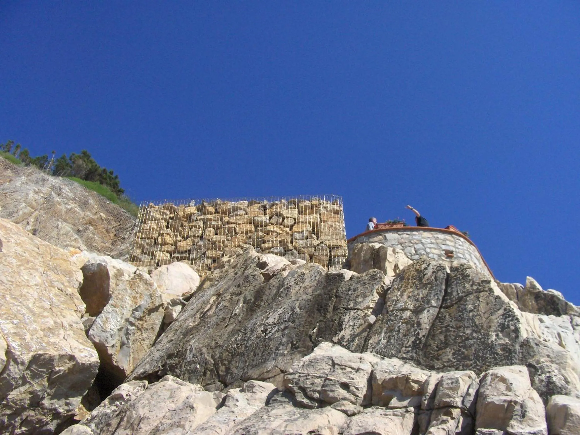 Property building in Cota Quinta