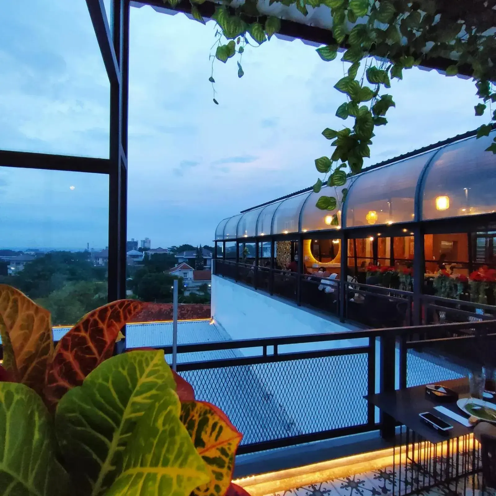 Restaurant/places to eat in Kala Hotel Semarang Restaurant/places to eat in Kala Hotel Semarang
